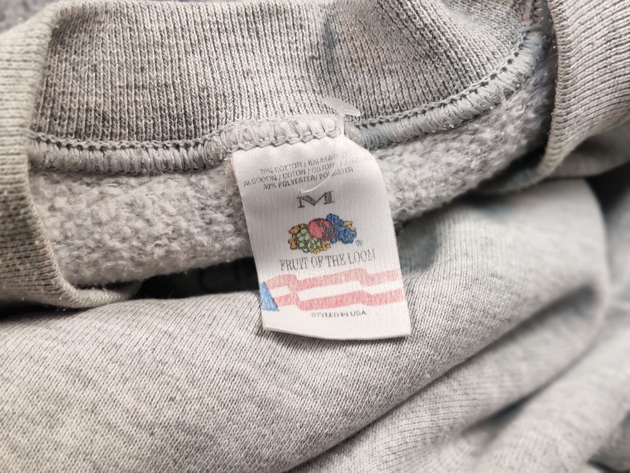 Fruit Of The Loom Vintage 90's Fruit Of The Loom Blank Crew Chek Sweatshirt Size US M / EU 48-50 / 2 - 16 Thumbnail