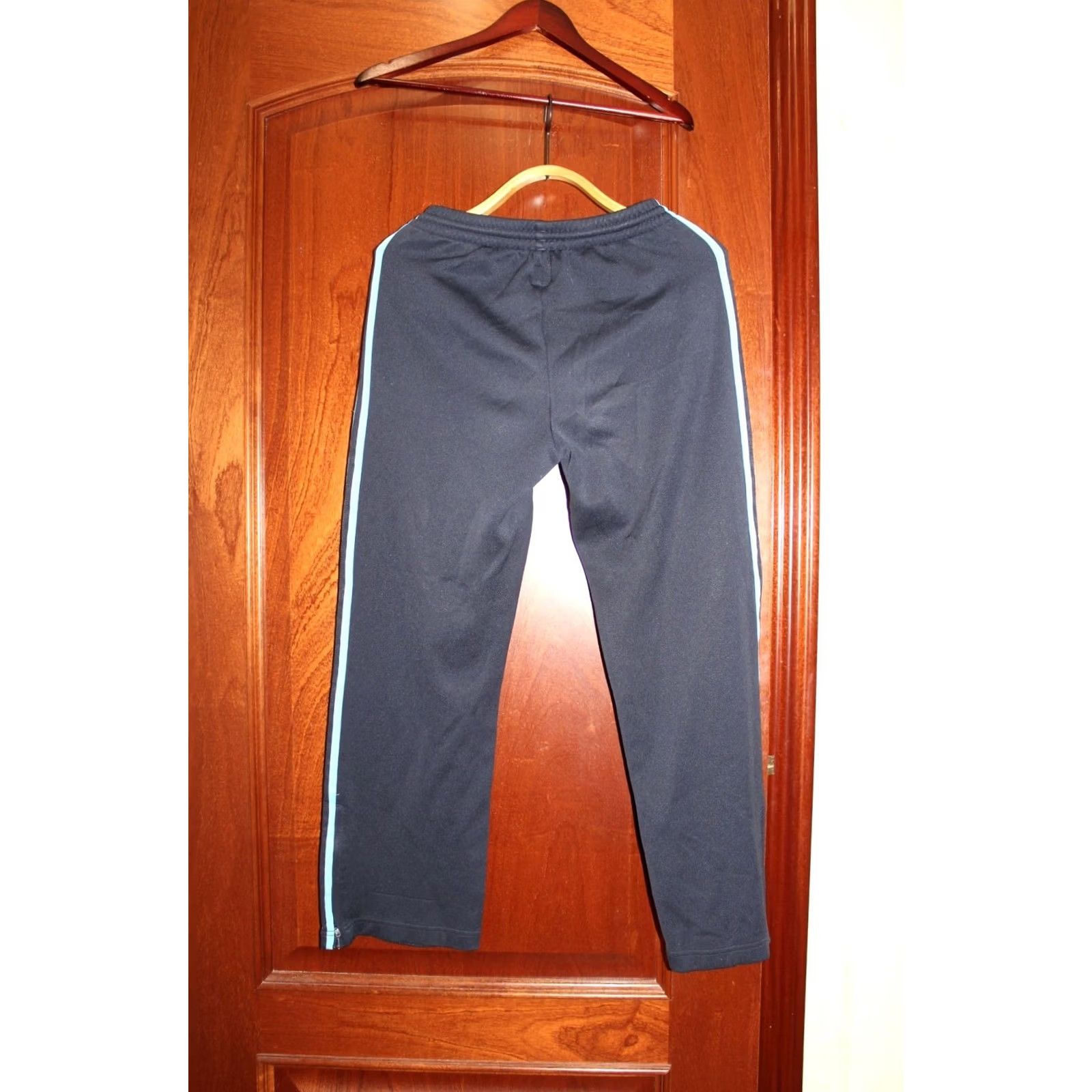 Adidas VINTAGE Adidas Pants Blue with blue stripes Track sport Pants - size 40 Size US 40 / EU 56 - 7 Thumbnail