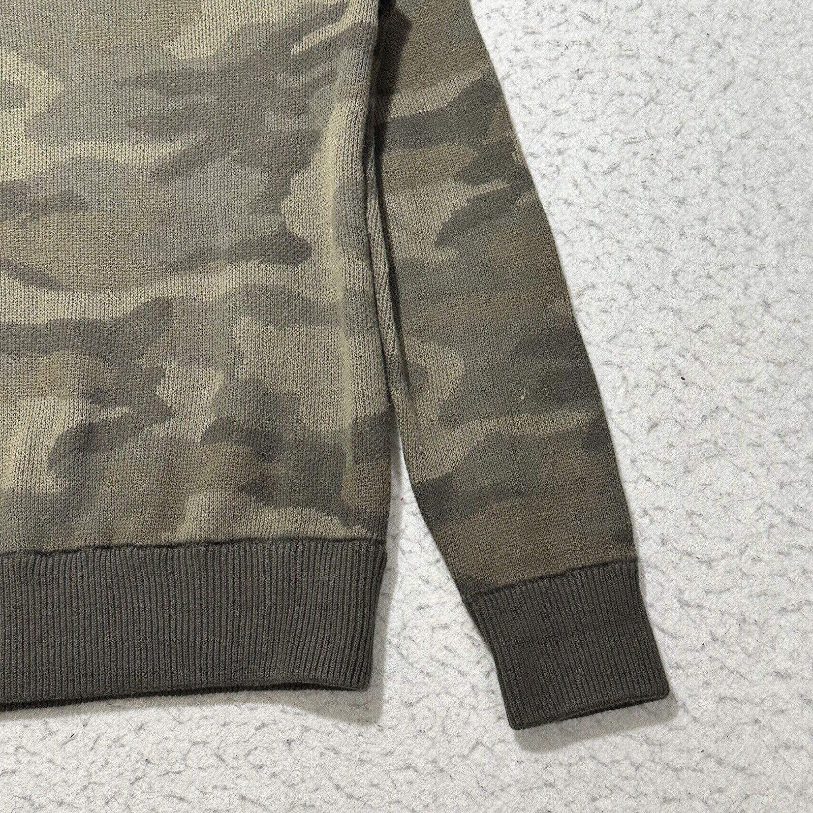 Mossimo Mossimo Small Green Camo Cotton Pullover Tight Knit Sweater Size US S / EU 44-46 / 1 - 6 Thumbnail