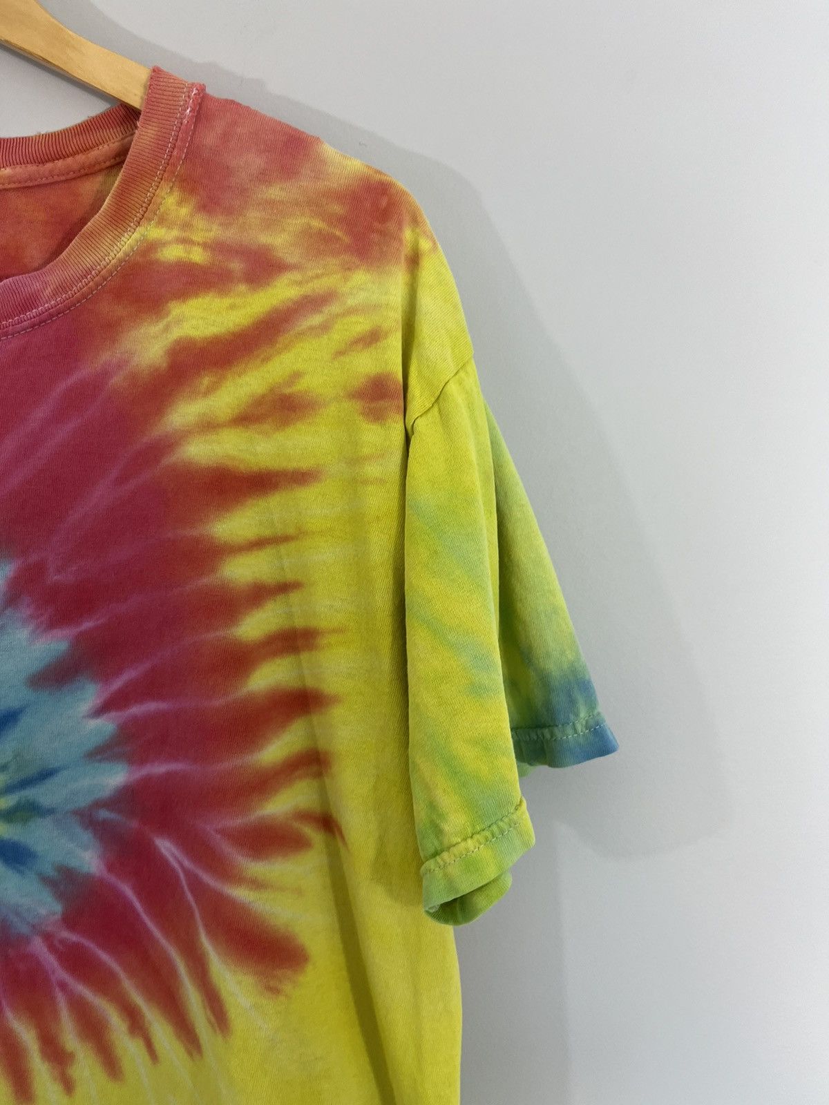 Vintage Thrashed Sun Faded Tie Dye Blank Tee Size US L / EU 52-54 / 3 - 4 Thumbnail