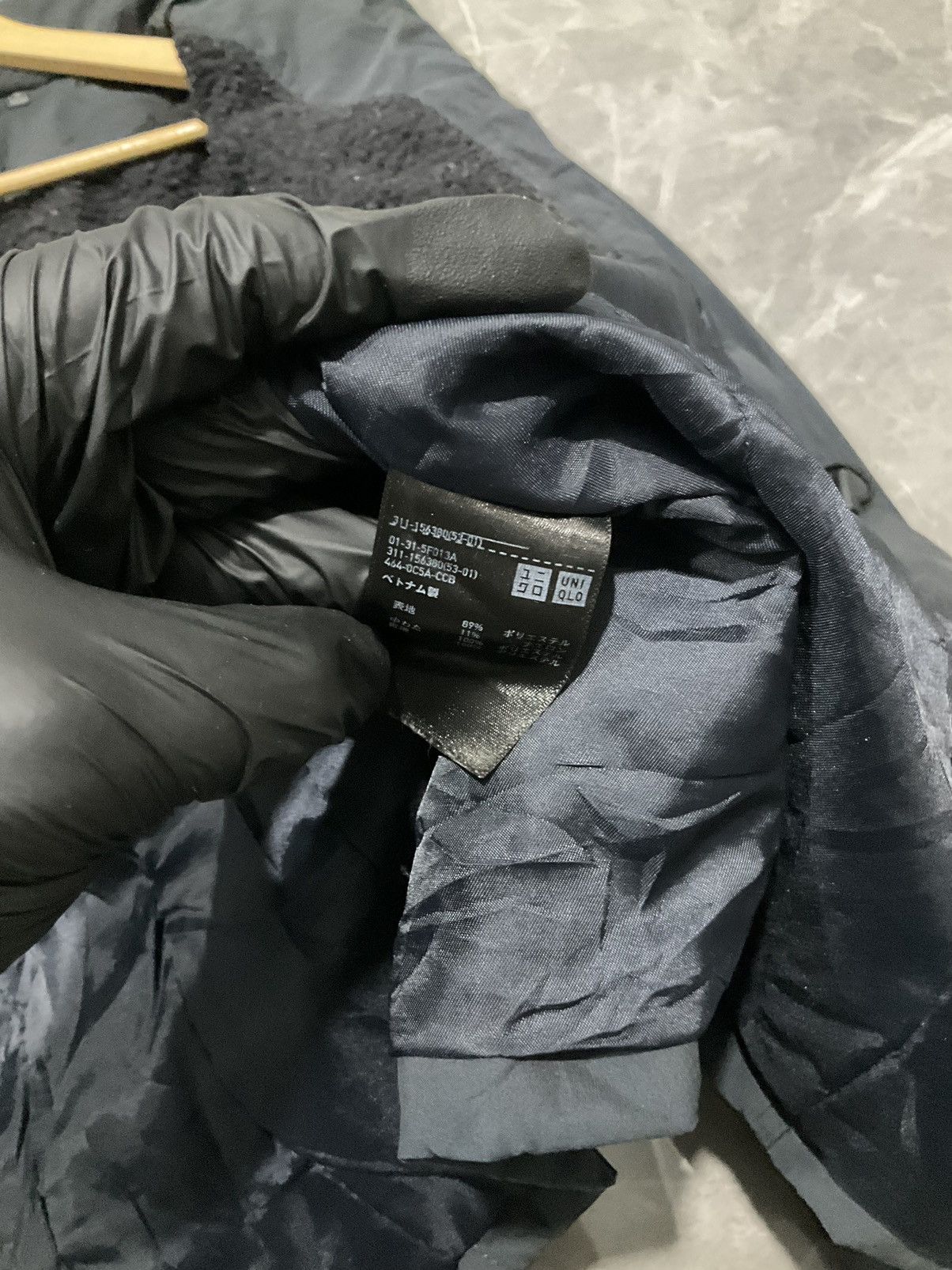 Uniqlo Uniqlo Soft Fabric Fleece Jacket with Hoodie Size Medium Size US M / EU 48-50 / 2 - 10 Thumbnail
