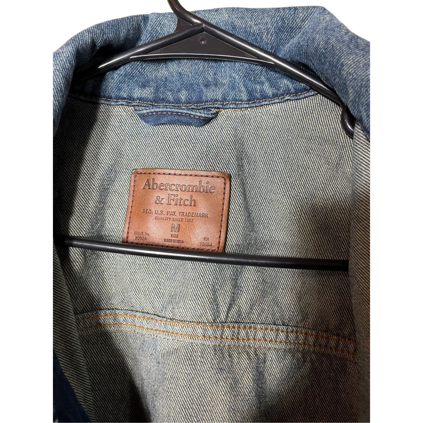 Abercrombie & Fitch Abercrombie & Fitch Mens Medium Blue Washed Trucker Jean Jac Size US M / EU 48-50 / 2 - 6 Thumbnail