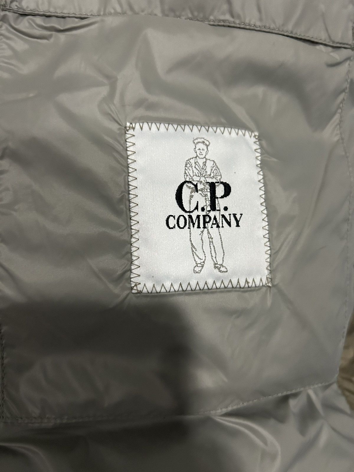 C.P. Company C.P. Company DD Shell Puffer Size US M / EU 48-50 / 2 - 8 Thumbnail