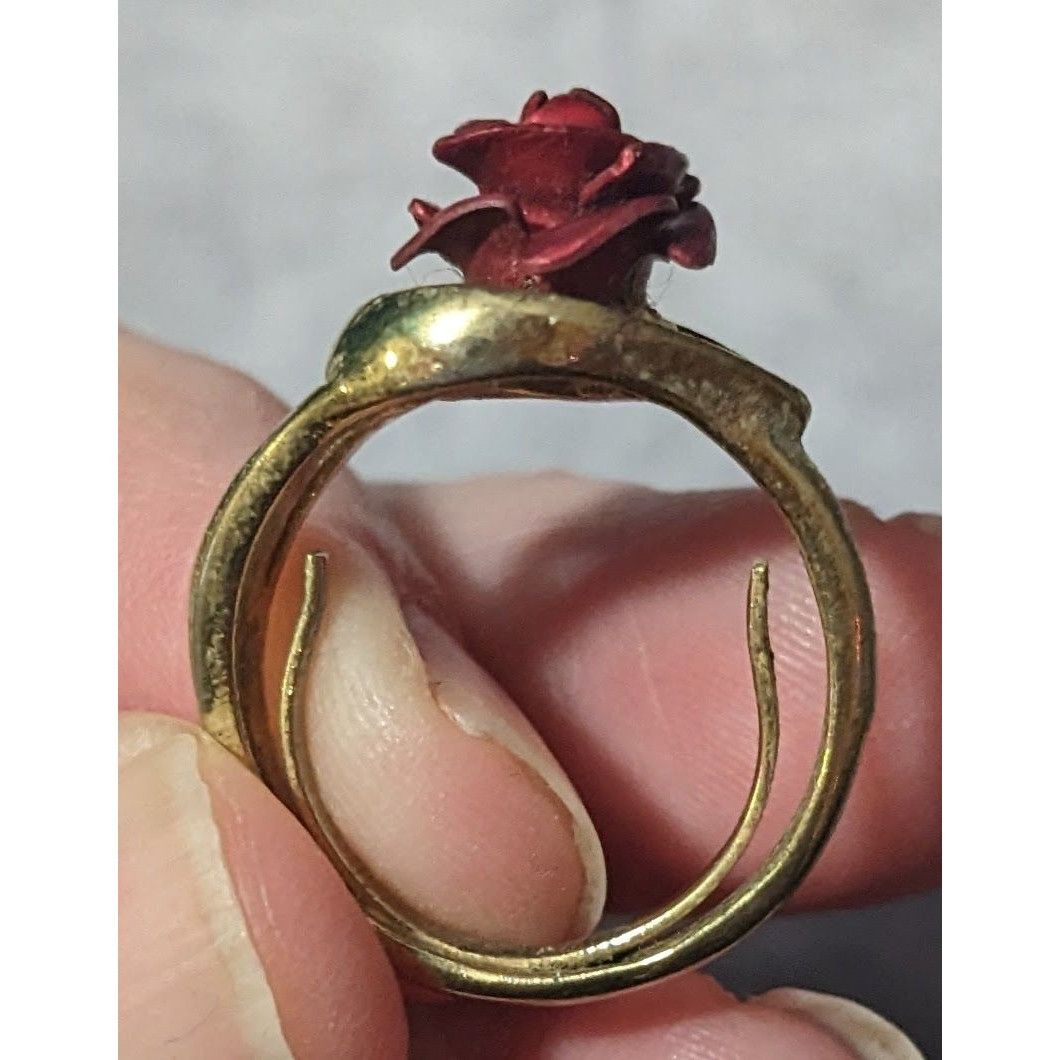 Other Vintage Open Heart Red Rose Gold Tone Fashion Ring Size 6 Size ONE SIZE - 12 Thumbnail