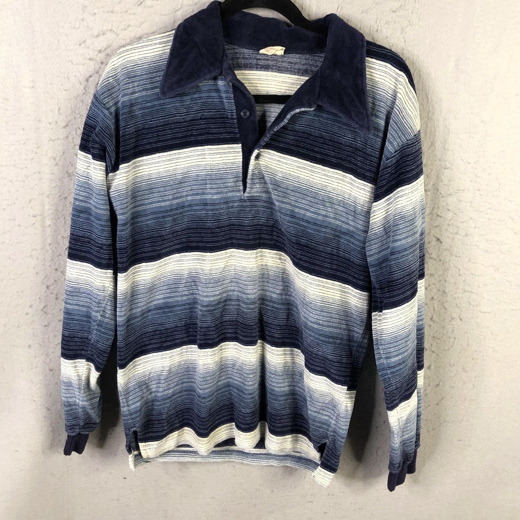 Vintage VINTAGE Montgomery Ward Sweater Mens Large Blue Stripe Collared Pullover USA 80s Size US L / EU 52-54 / 3 - 2 Thumbnail