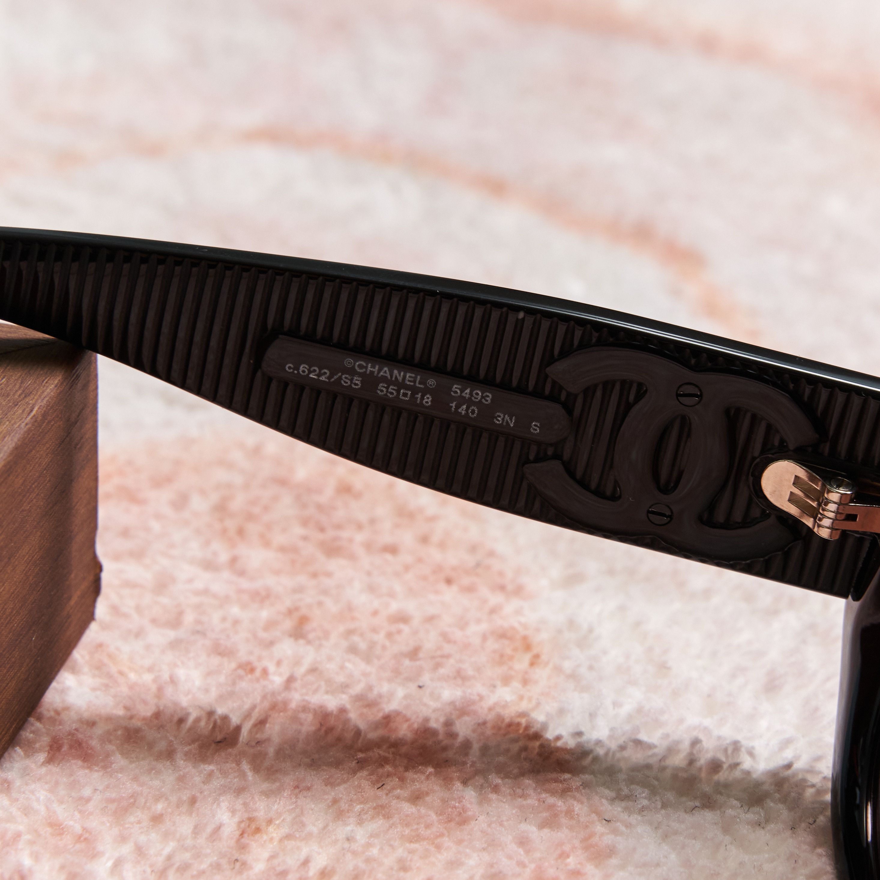 Chanel CHANEL 0CH5493 C622S5 Sunglasses Size ONE SIZE - 4 Thumbnail