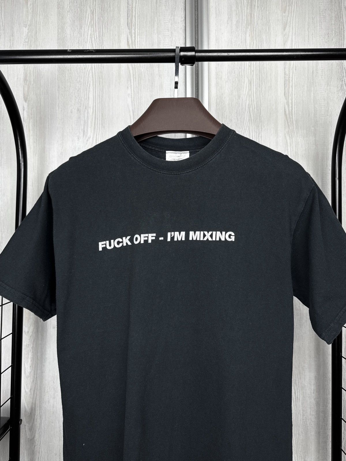 RUN DMC DMC World vintage y2k 00s Fuck OFF - I’m Mixing big logo tee Size US S / EU 44-46 / 1 - 3 Thumbnail