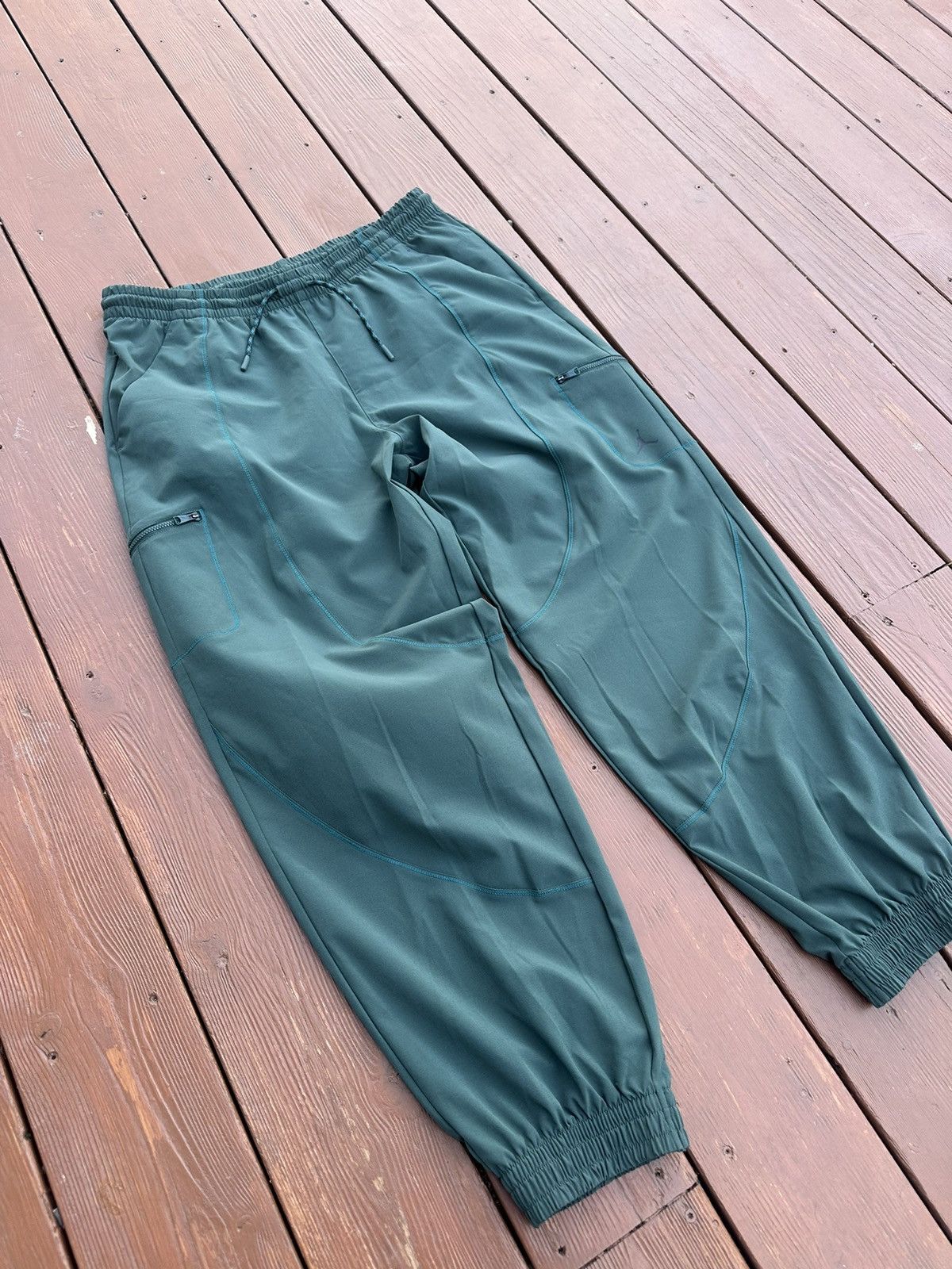 Other New Men’s Cargo Sweatpants Nike Dri Fit Size US 36 / EU 52 - 4 Thumbnail