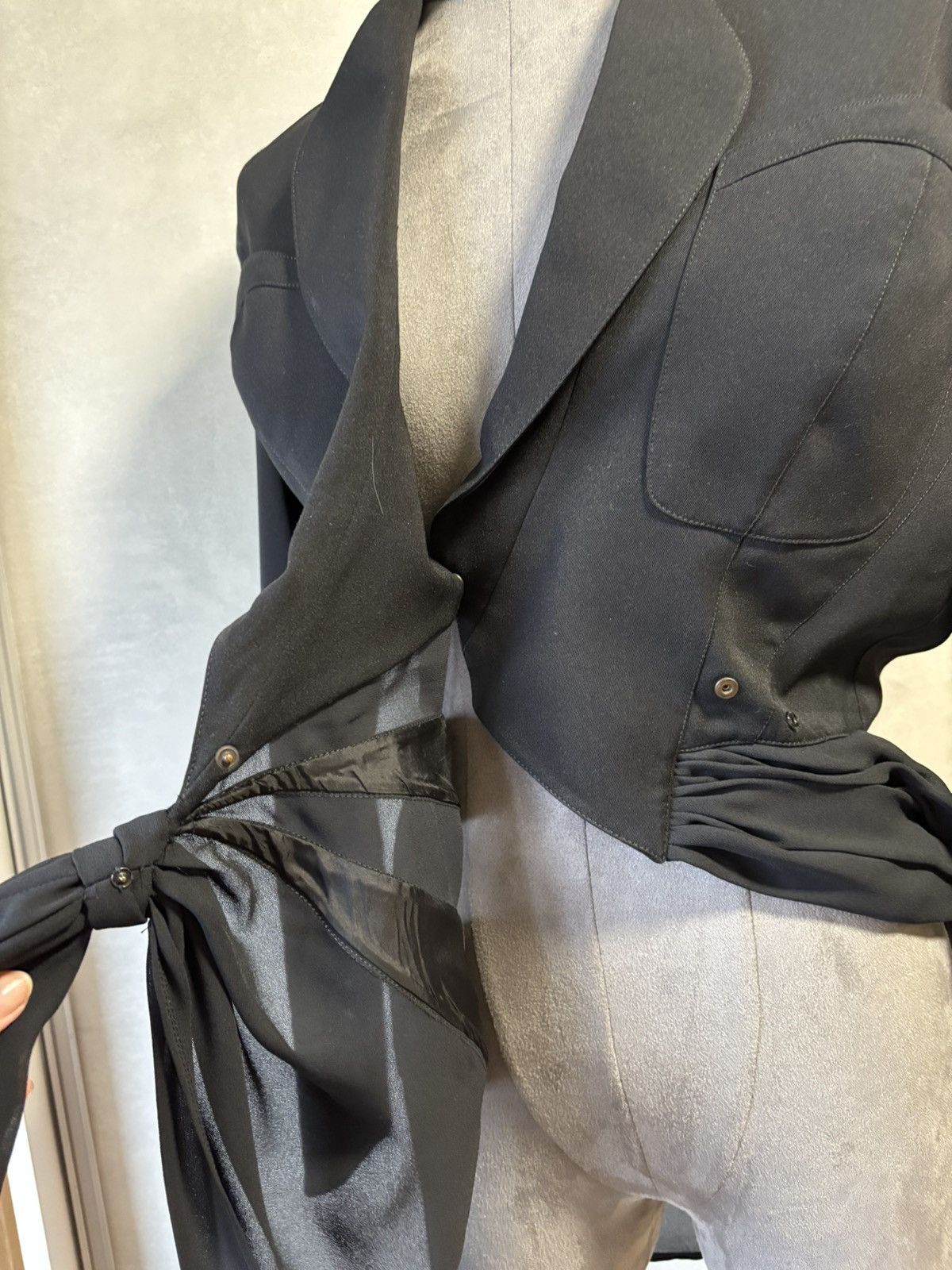 Thierry Mugler THIERRY MUGLER. Set with jacket and long skirt Size M / US 6-8 / IT 42-44 - 13 Thumbnail
