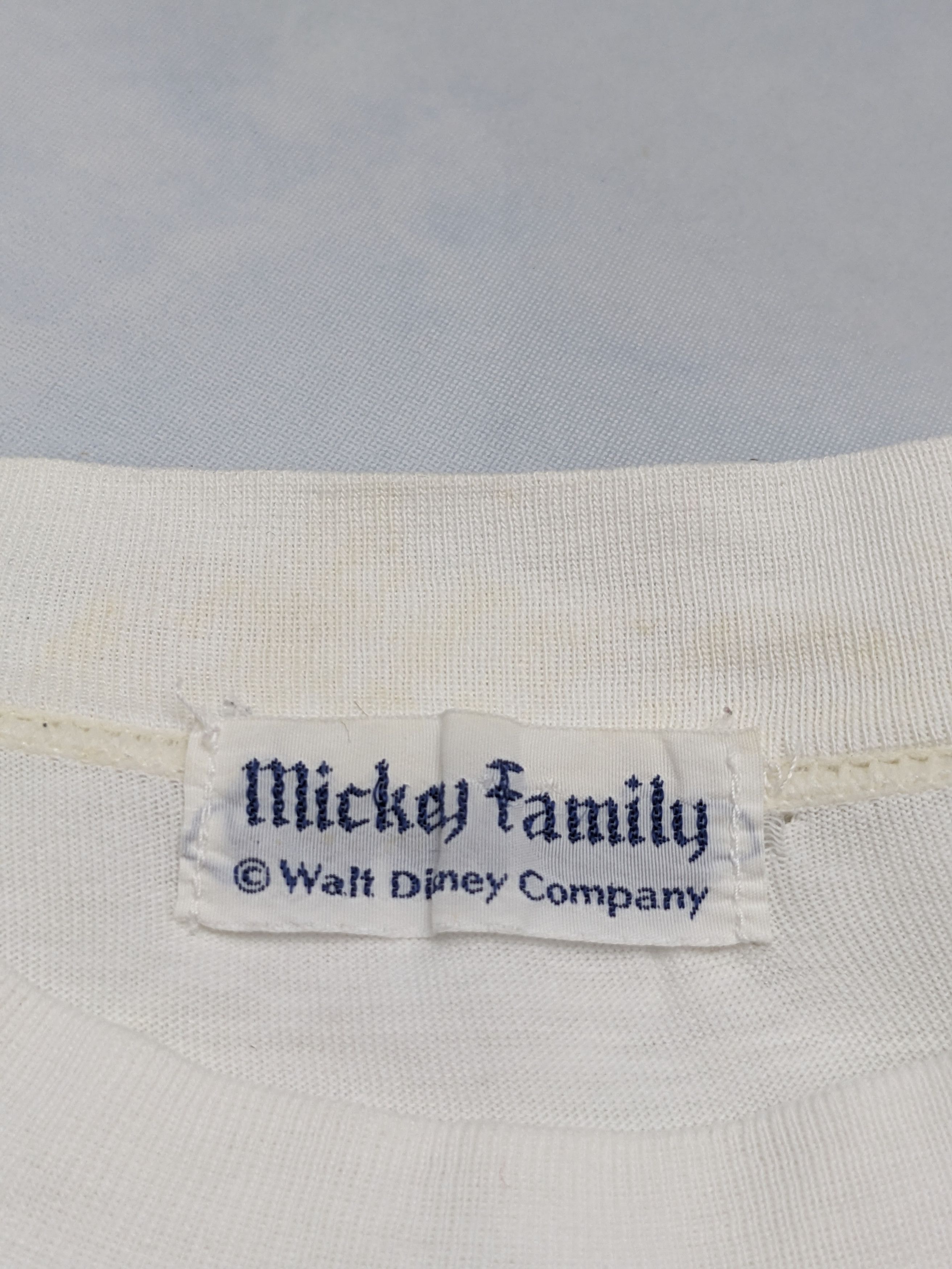 Disney VINTAGE MICKEY FAMILY DONALD DUCK WALT DISNEY Size US M / EU 48-50 / 2 - 9 Thumbnail