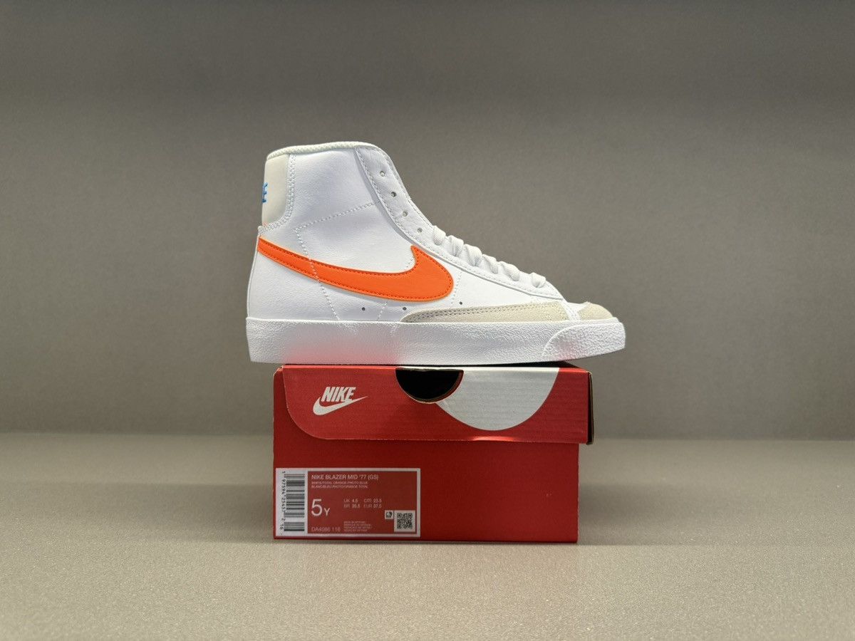 Nike Nike Blazer Mid 77 White Total Orange GS Size US 6.5 / IT 36.5 - 3 Thumbnail