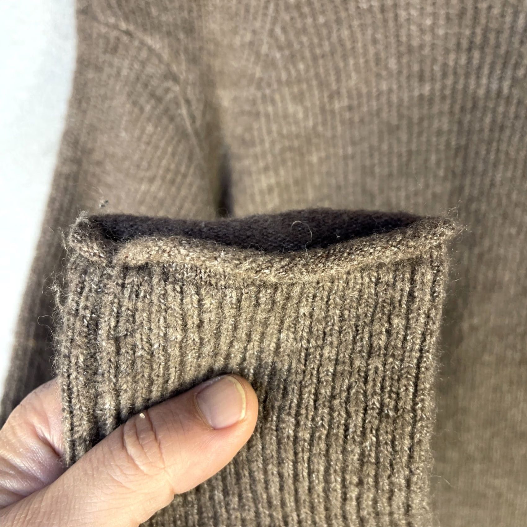 Vintage KUHL Mens L Skyla Sweater Brown Taupe Ribbed Knit Crewneck Pullover 4422 Size US L / EU 52-54 / 3 - 5 Thumbnail