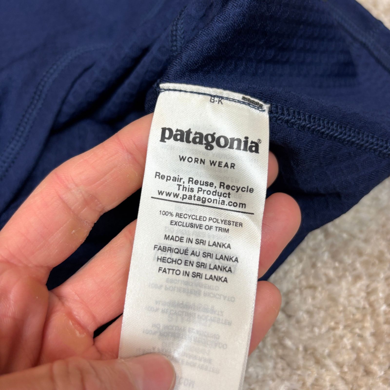 Patagonia Patagonia Capilene Midweight Crewneck Baselayer Shirt Mens S Size US S / EU 44-46 / 1 - 7 Thumbnail