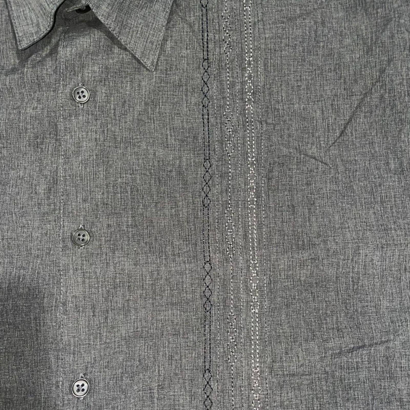 Cubavera Cubavera Men's Geo Embroidered Panel Chambray Shirt Size US L / EU 52-54 / 3 - 7 Thumbnail
