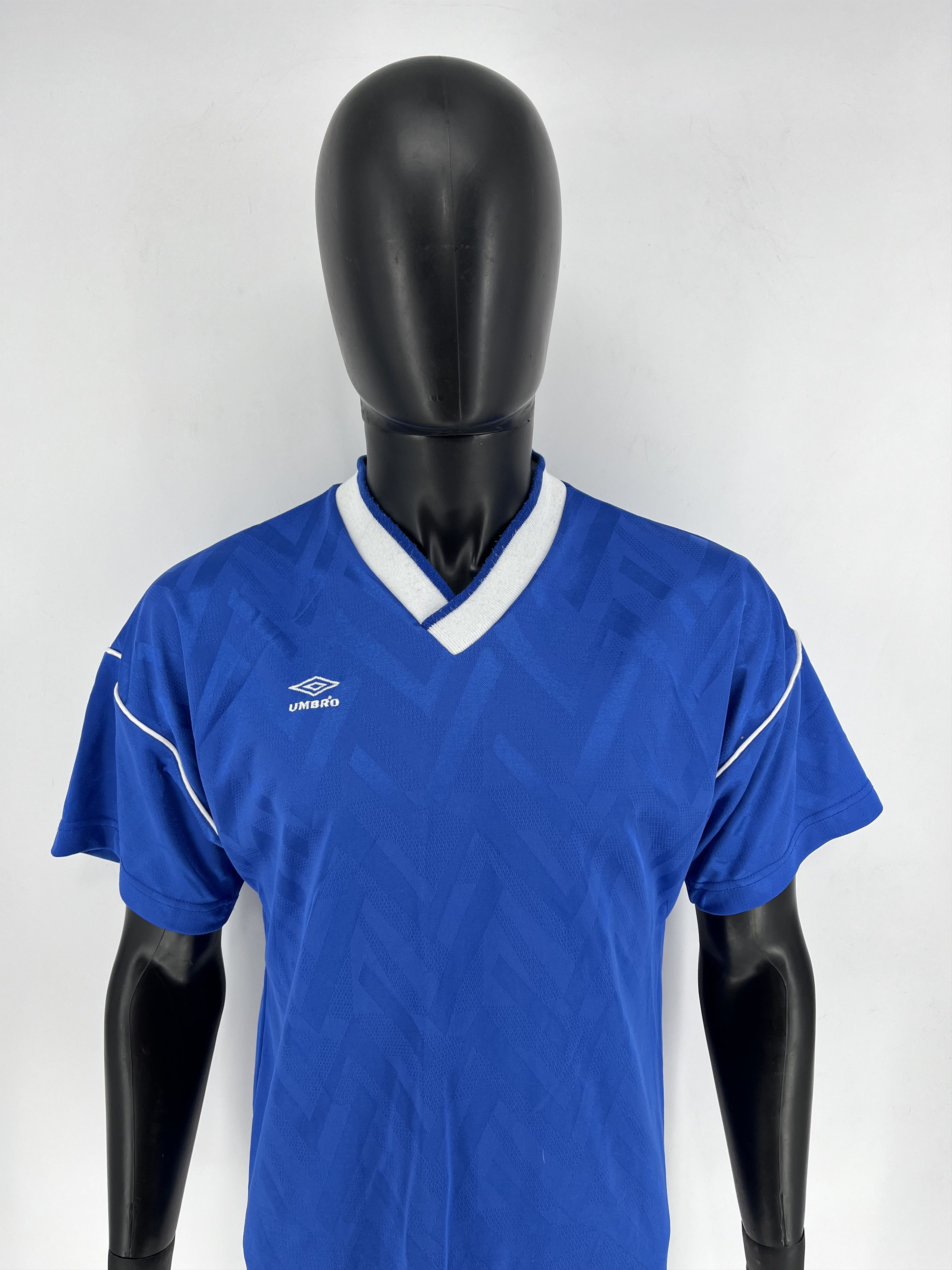 Umbro Vintage 80s UMBRO Soccer Sport Retro Jersey T-shirt Rare Size US M / EU 48-50 / 2 - 5 Thumbnail