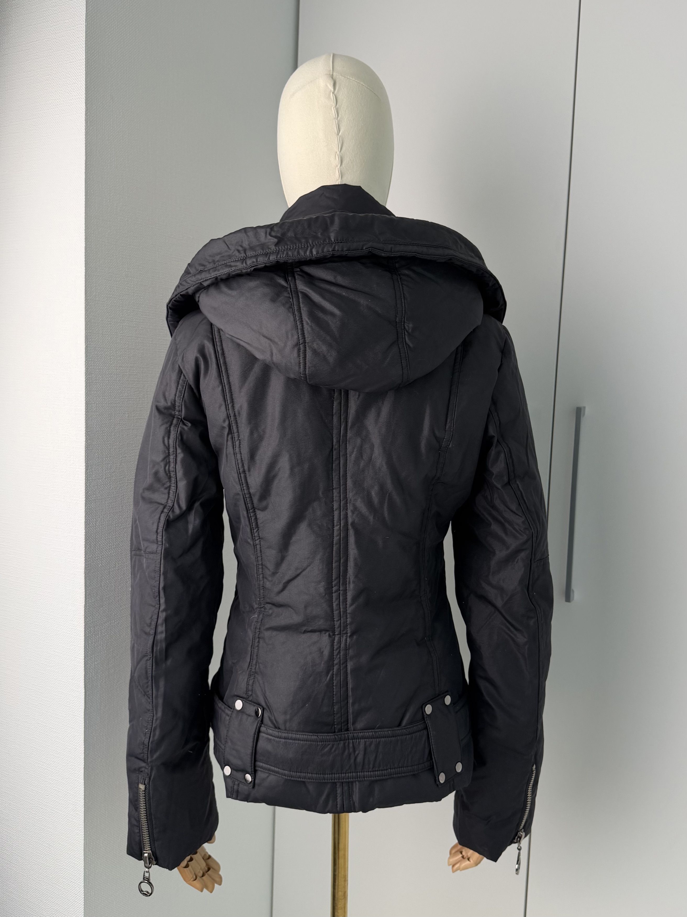 Vintage Vintage Black Belted Jacket Women's Hooded Winter Coat Size M / US 6-8 / IT 42-44 - 5 Thumbnail