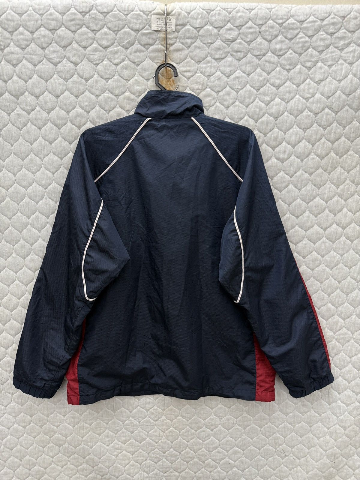Nike 🔥🔥🔥ARCHIVE NIKE LIGHT JACKET Size US XL / EU 56 / 4 - 9 Thumbnail