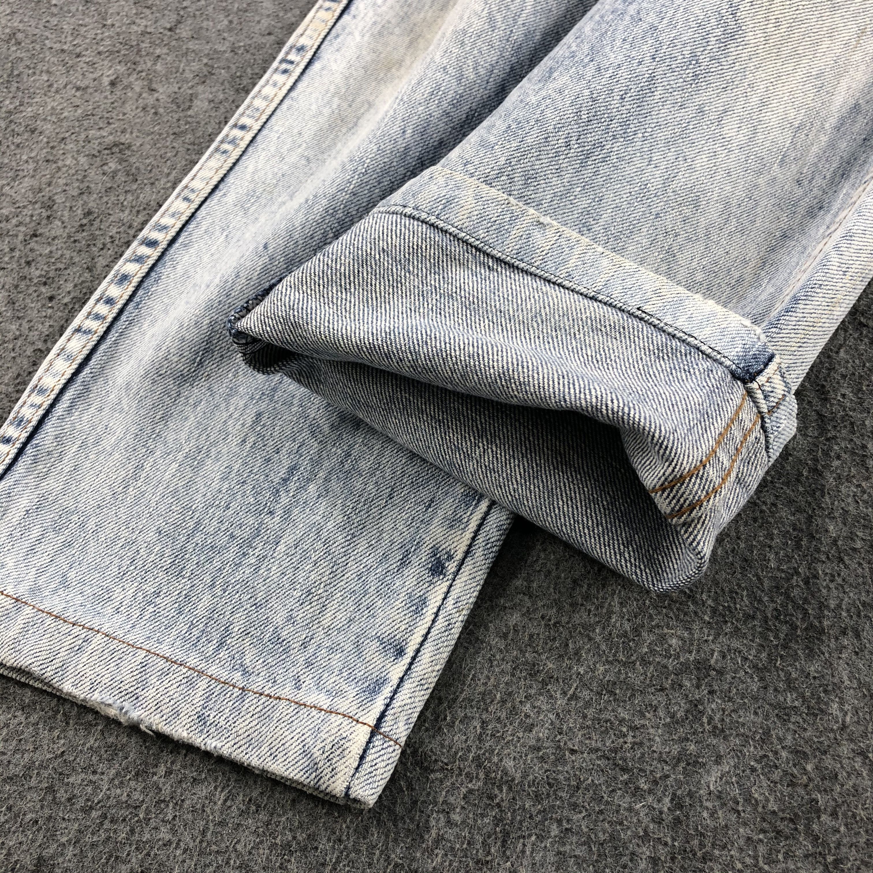 Levi's 90s Vintage Light Wash Levis Jeans-J1784 Size US 28 / EU 44 - 7 Thumbnail
