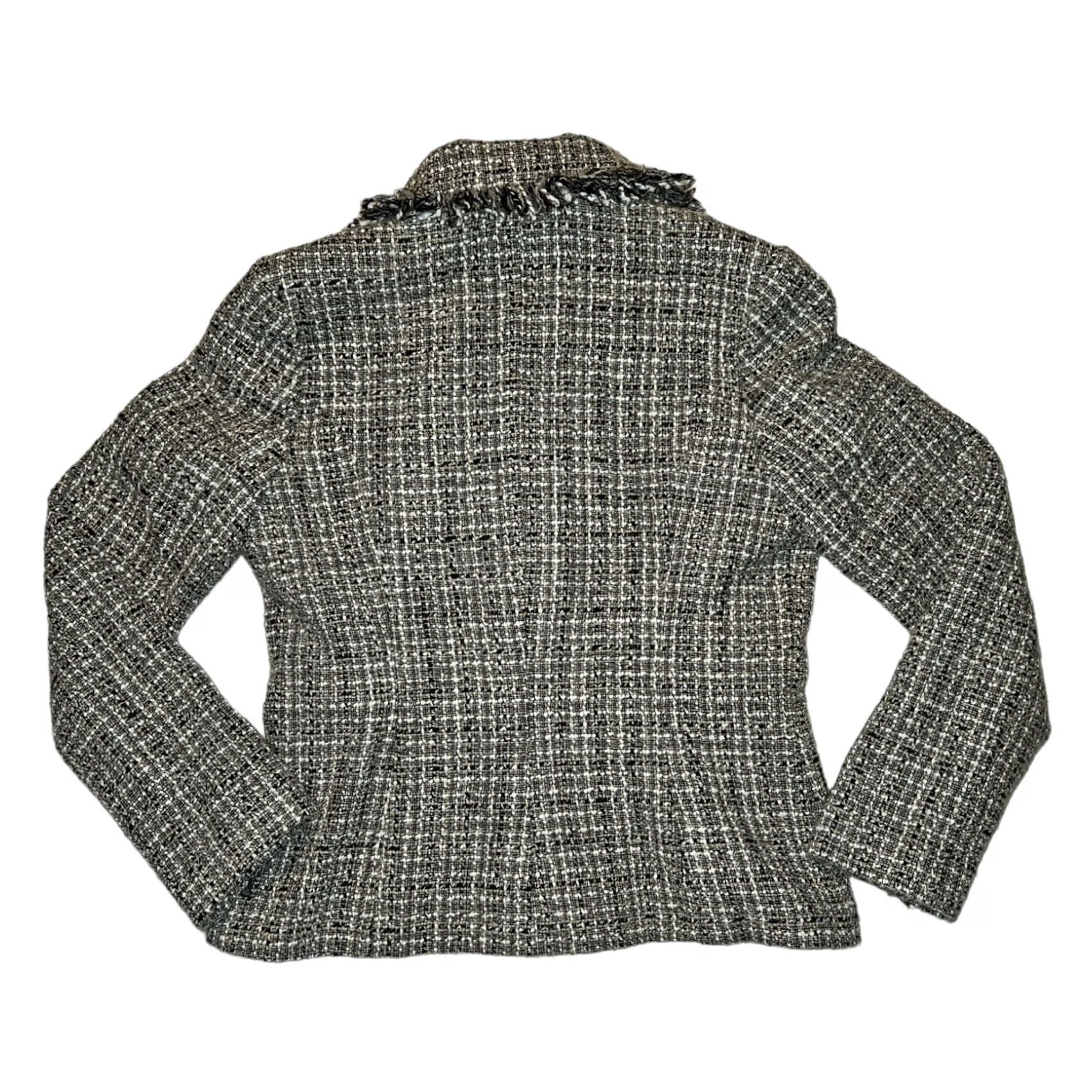 Vintage Apostrophe 3 Button Blazer Women Size 8 Gray Business Workwear Preppy Jacket Dress Shirt Style Shaped Blazer (Single-Breasted) Female Mens? Size M / US 6-8 / IT 42-44 - 7 Thumbnail