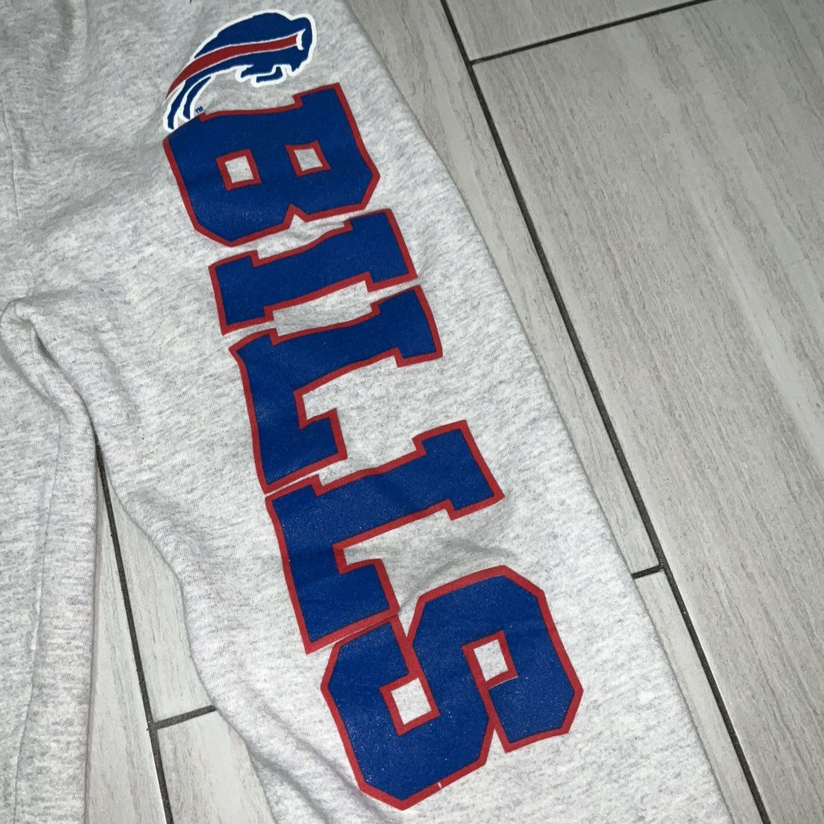 NFL Vintage Buffalo Bills Ash Grey Sweatpant Size US 32 / EU 48 - 2 Thumbnail