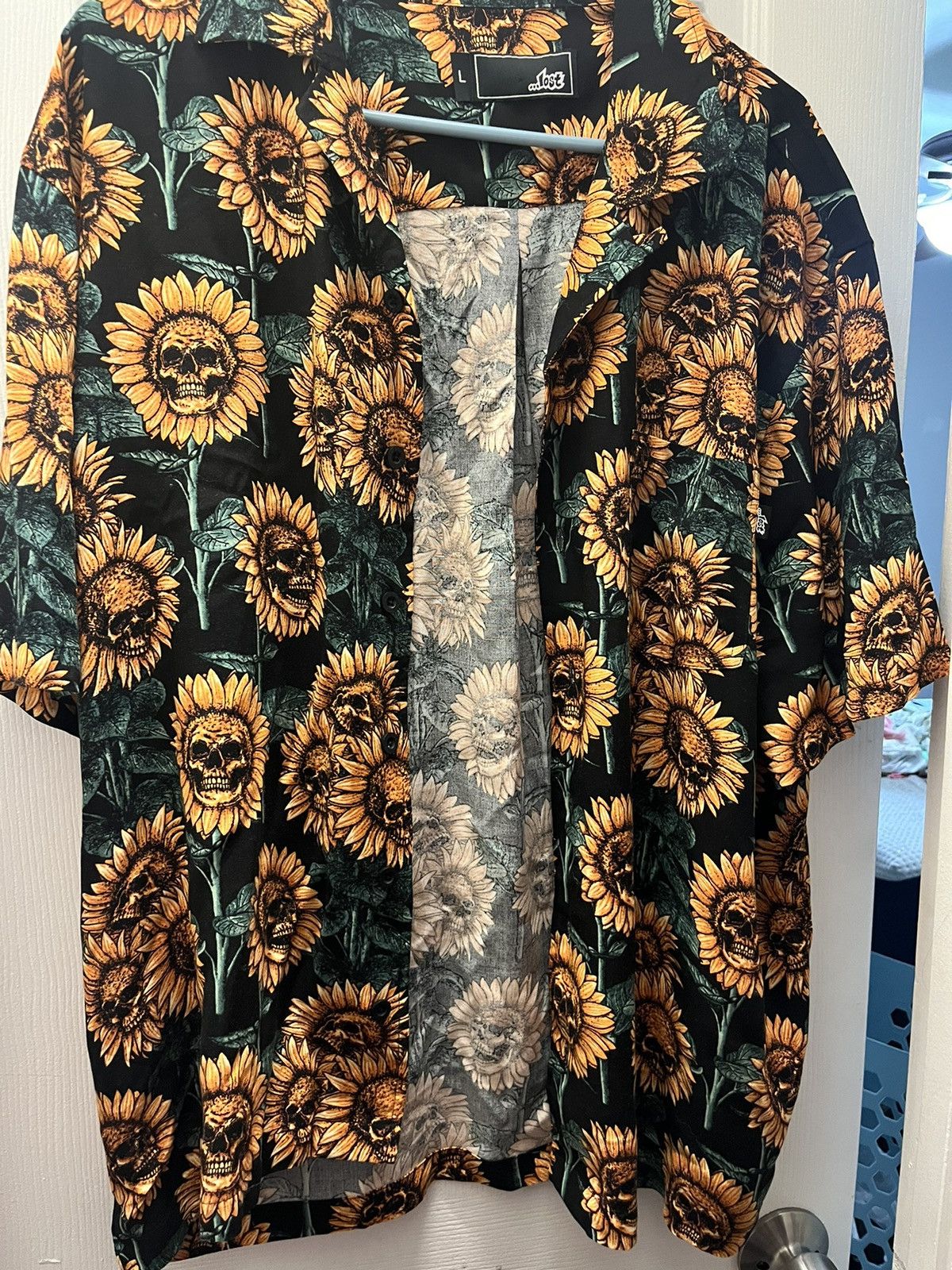 Lost Enterprises Sunflower skull button up Size US L / EU 52-54 / 3 - 2 Thumbnail