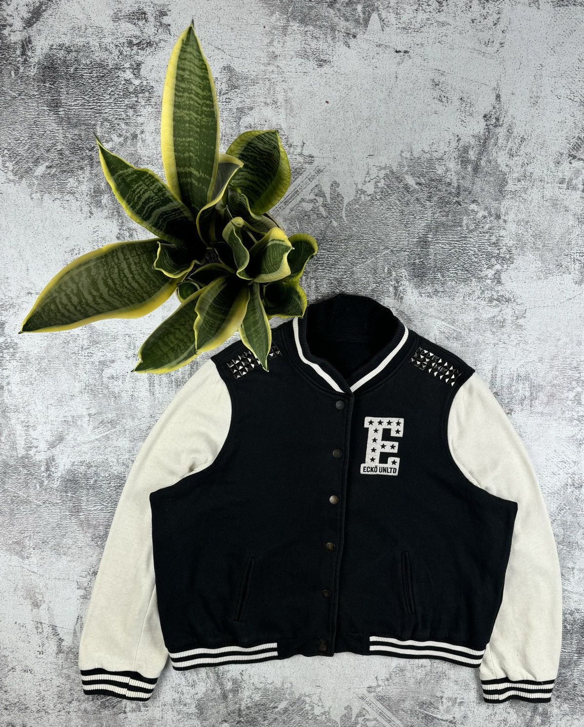 Ecko Unltd. Vintage Ecko Unltd Varsity Bomber Sweatshirt Jacket Pullover Size US XL / EU 56 / 4 - 1 Thumbnail