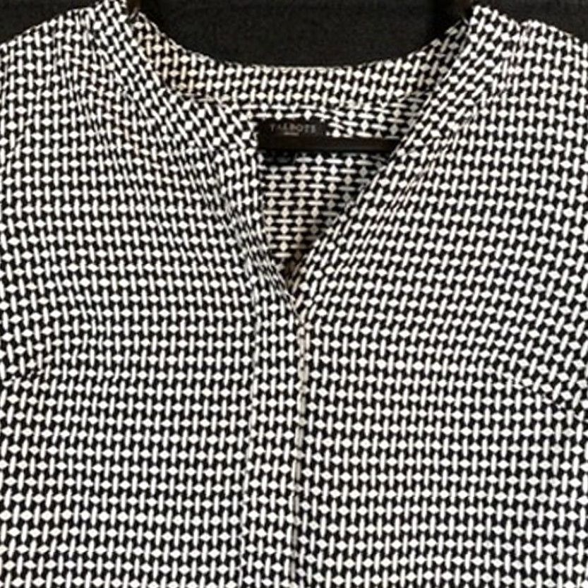 Talbots Talbots Womens Blouse Black White Diamond V Neck Long Sleeve Lightweight Petite Size XXS / US 00 / IT 34 - 2 Thumbnail