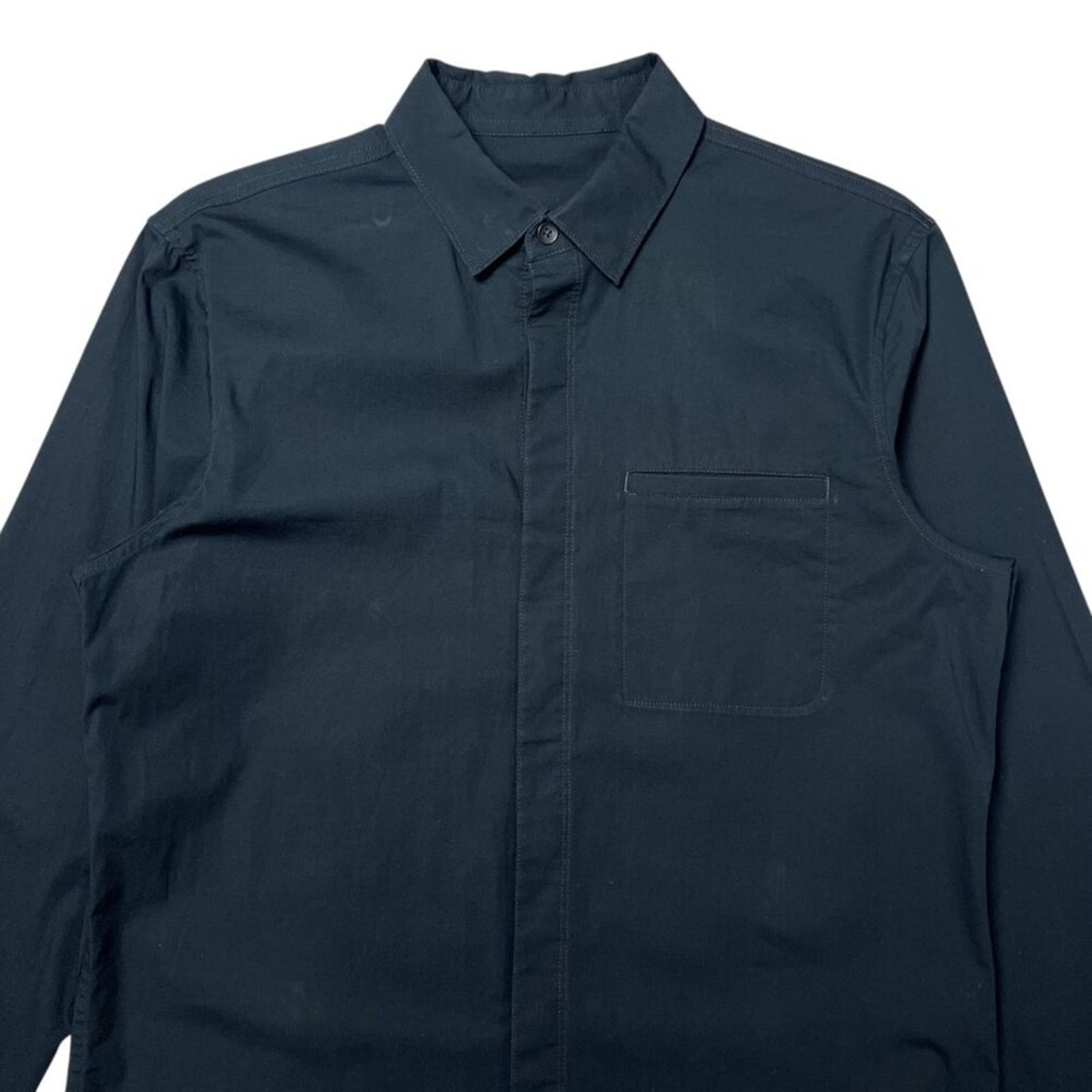 Lululemon Lululemon Mission Slim Fit Button Down Shirt Mens M Navy Lon Size US M / EU 48-50 / 2 - 10 Thumbnail
