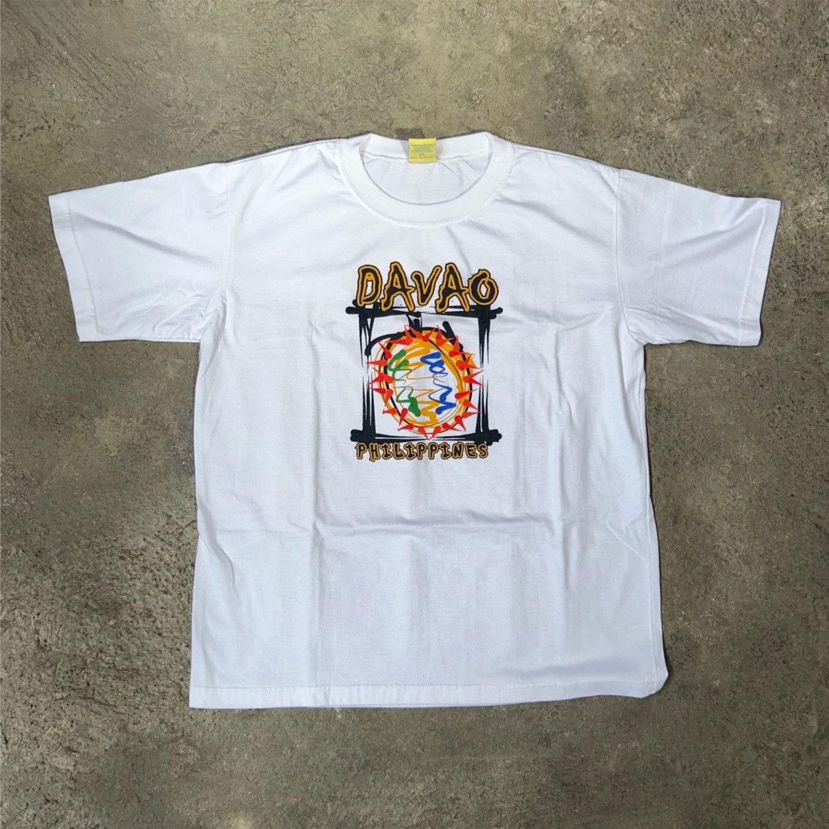 Japanese Brand × Other × Vintage 2000s Davao Philippines Souvenir T-Shirt Size US XXL / EU 58 / 5 - 1 Thumbnail