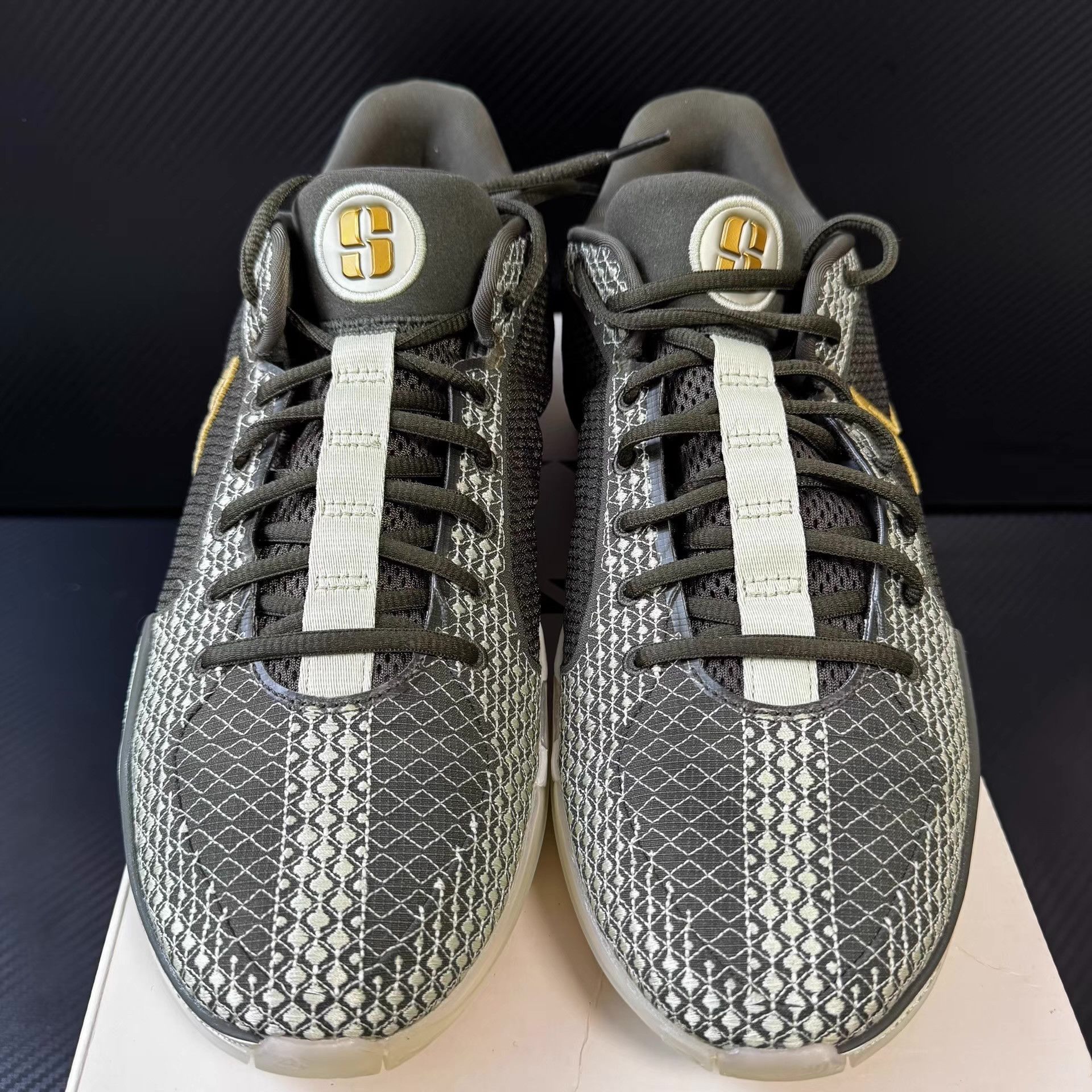 Nike Nike Sabrina 1 Q10 Size US 11 / EU 44 - 3 Thumbnail