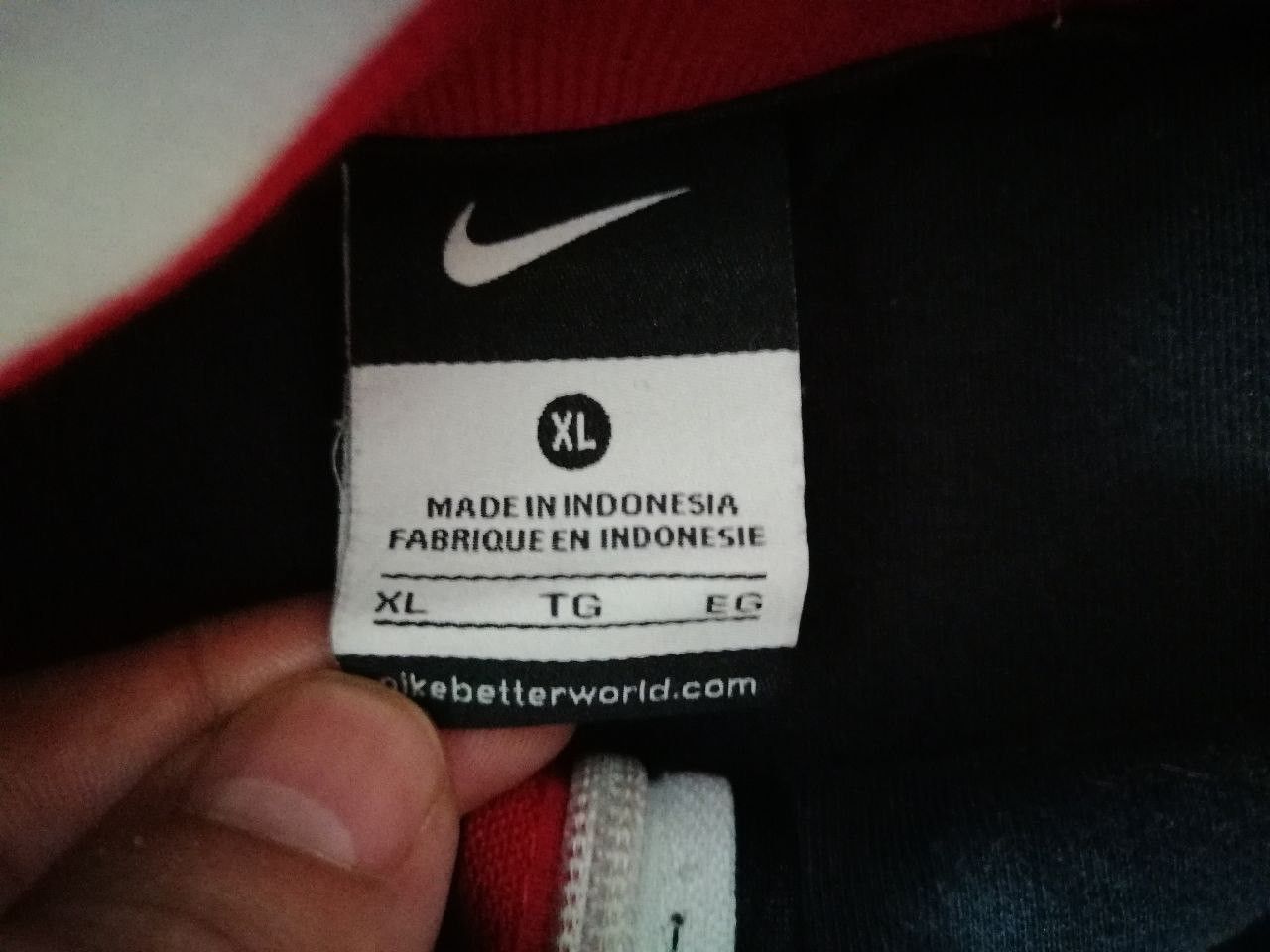 Nike MANCHESTER UNITED 2013 FOOTBALL SOCCER TRACK JACKET NIK Size US XL / EU 56 / 4 - 5 Thumbnail