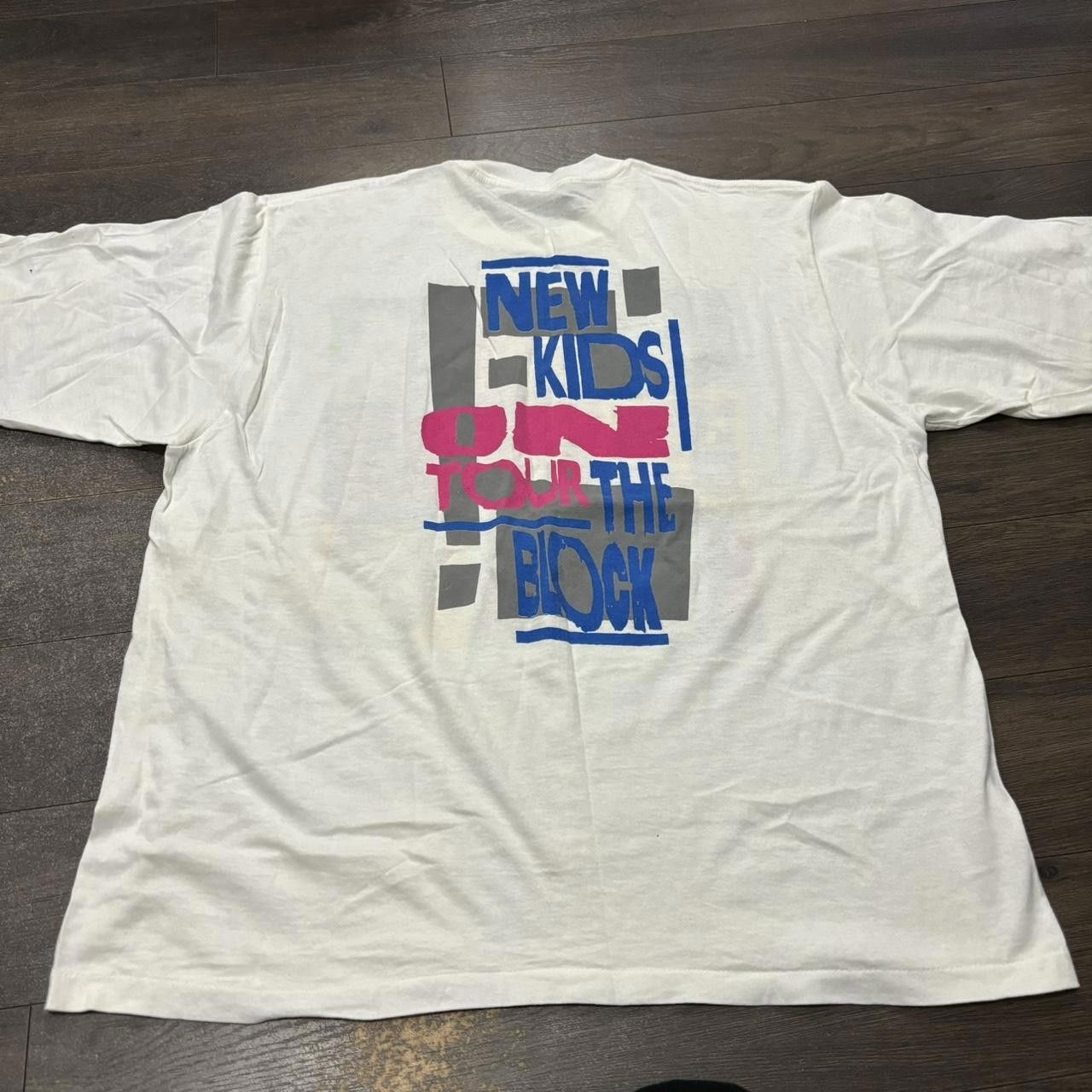 Designer Vintage New Kids On The Block T Shirt 1990 XL 1990 Size US XL / EU 56 / 4 - 5 Thumbnail