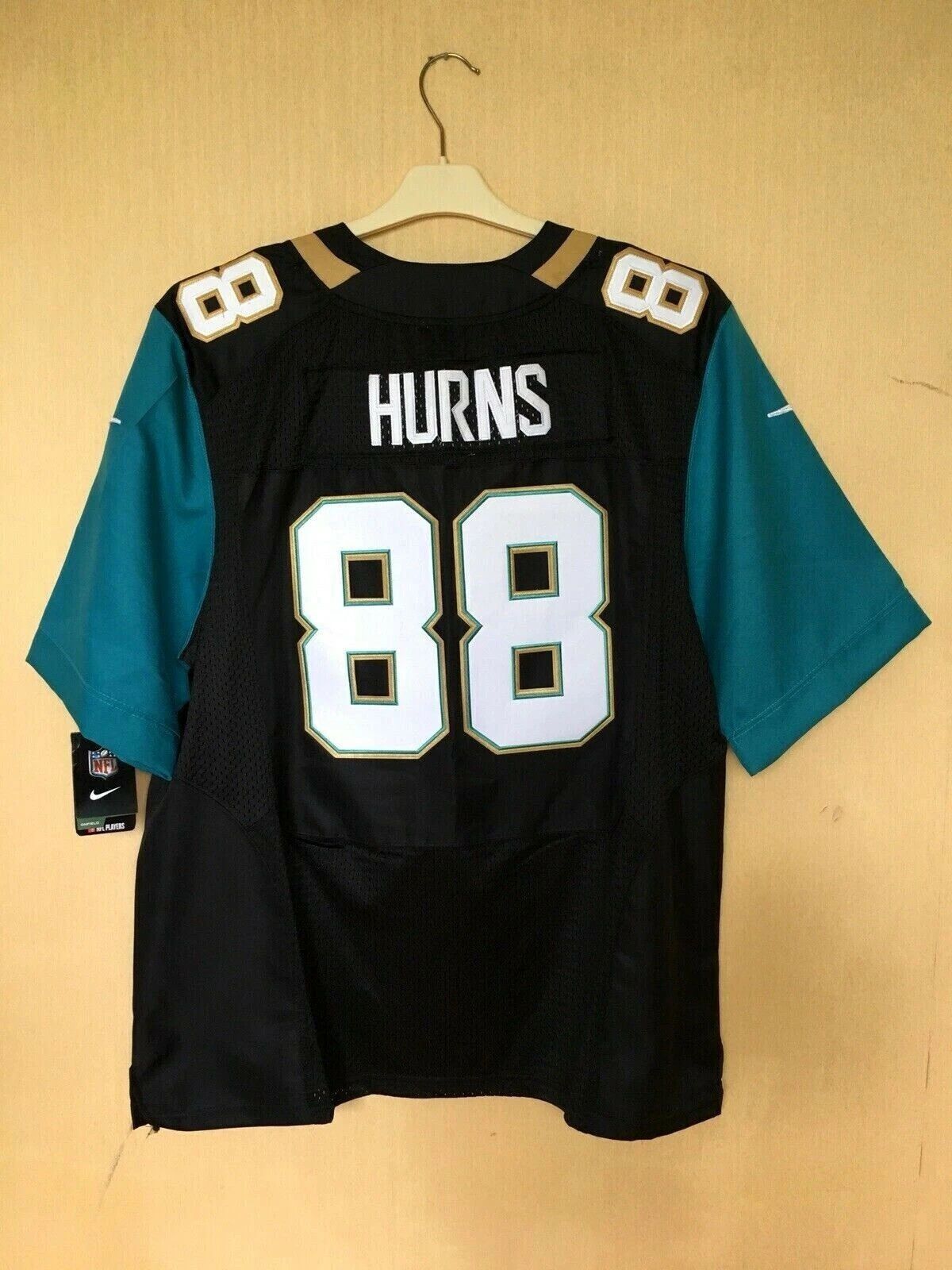 Nike NFL JAGUARS JACKSONVILLE JAGS HURNS NIKE FOOTBALL JERSEY Size US XL / EU 56 / 4 - 2 Thumbnail