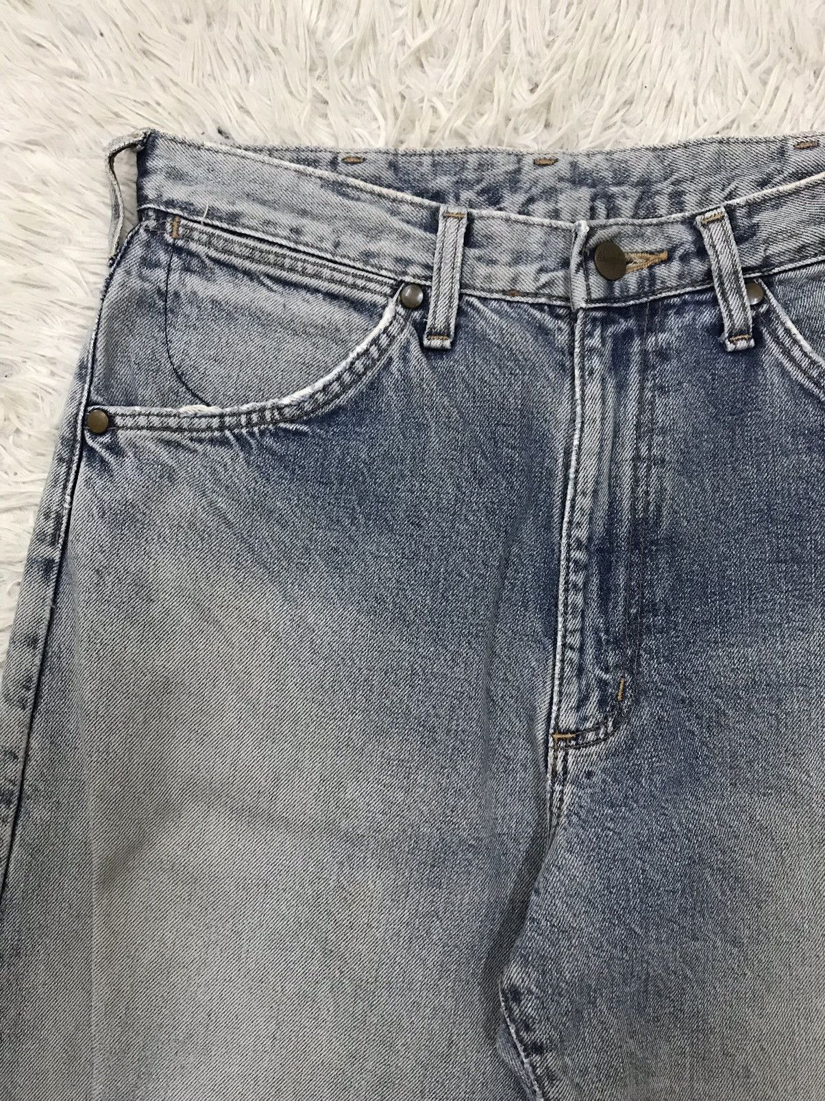 Vintage Vintage Wrangler M1701 Redline Selvedge Distressed Denim Size US 29 - 6 Thumbnail