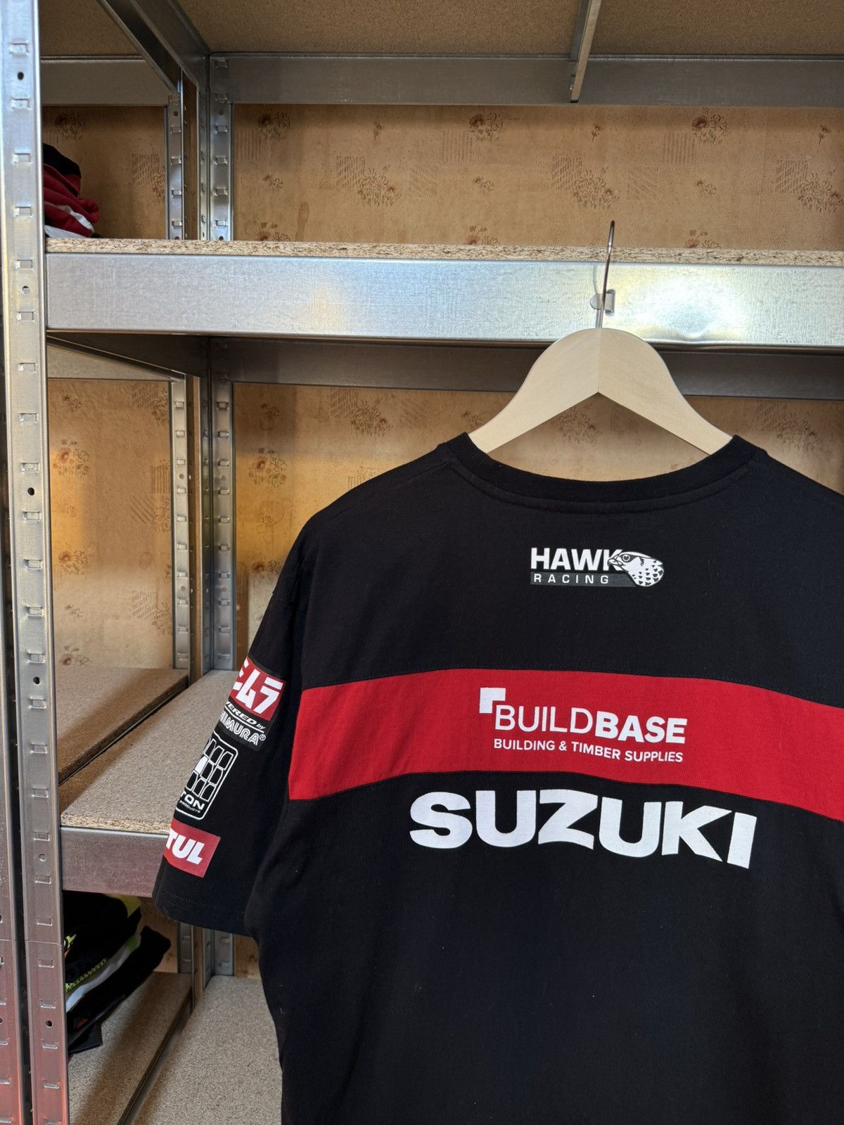 Vintage Suzuki BuildBase Superbike Official Team Hawk Racing T-Shirt Size US XL / EU 56 / 4 - 4 Thumbnail