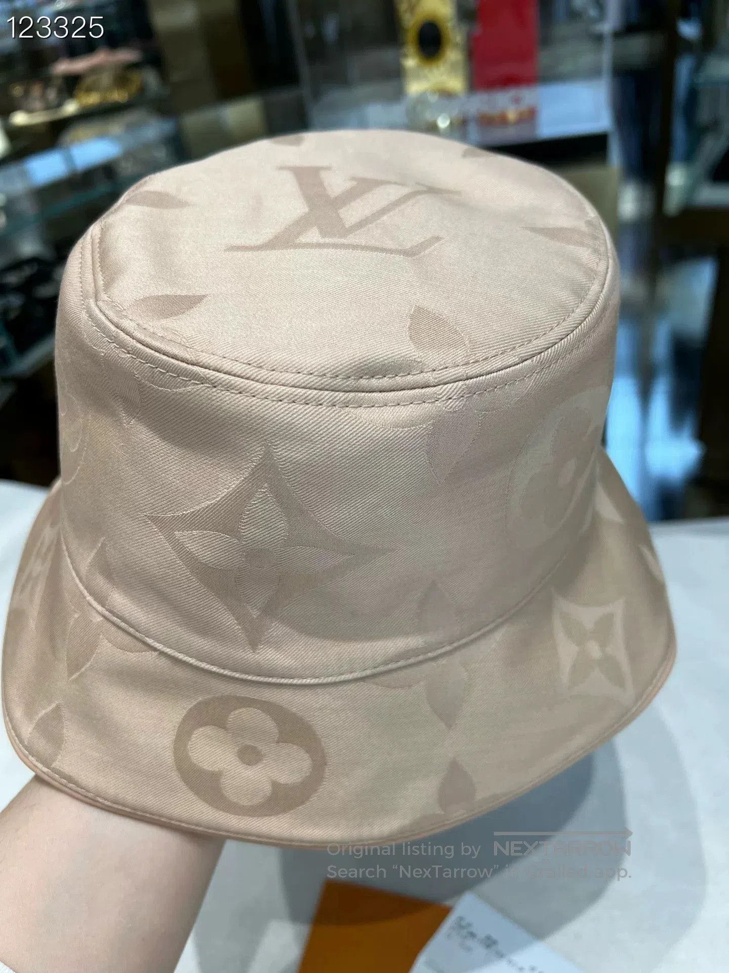 Louis Vuitton Women's Letter Floral Reversible Bucket Hat. Size ONE SIZE - 2 Thumbnail