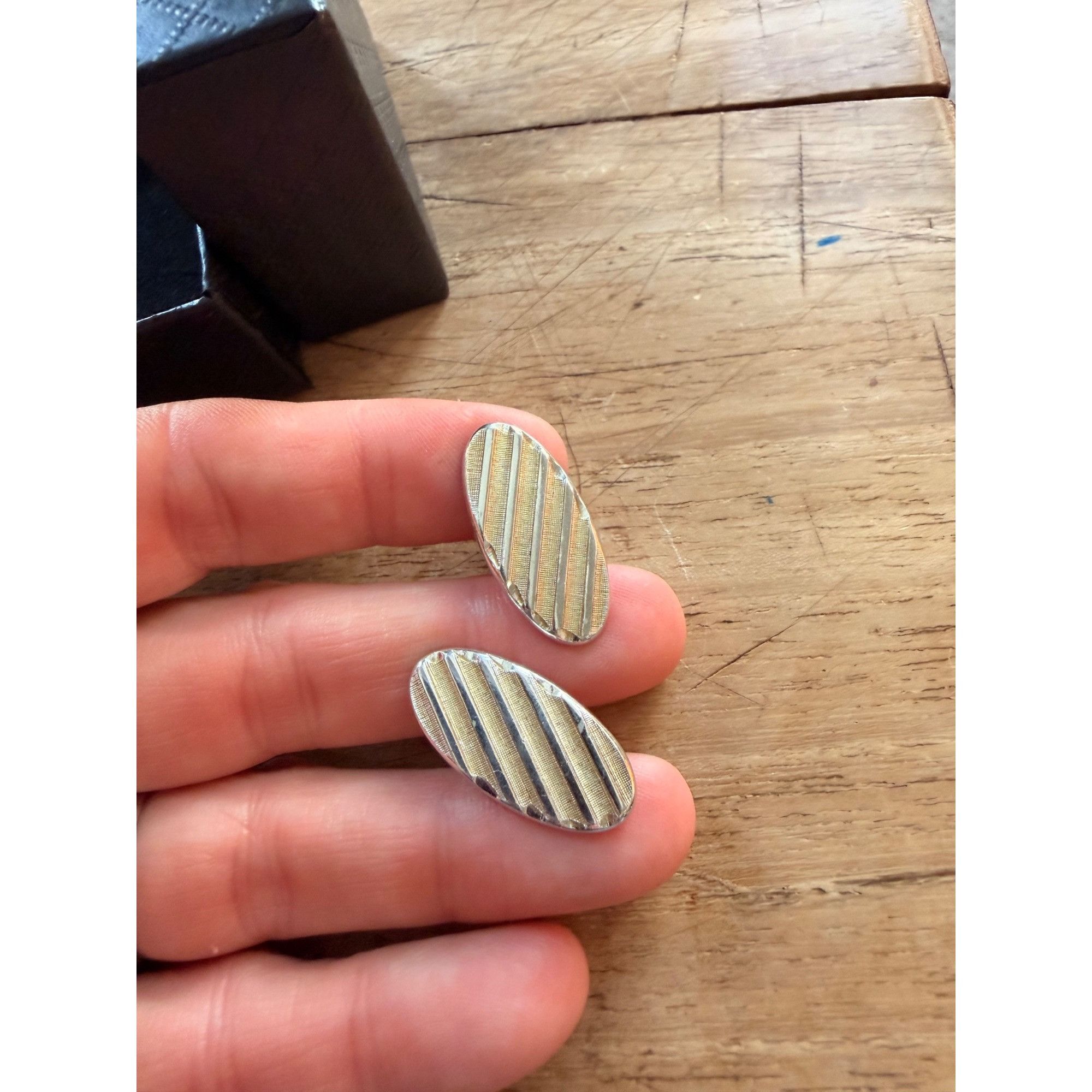 Other Vintage Oval Silver-Tone Cufflinks With Textured Diagonal St Size ONE SIZE - 5 Thumbnail