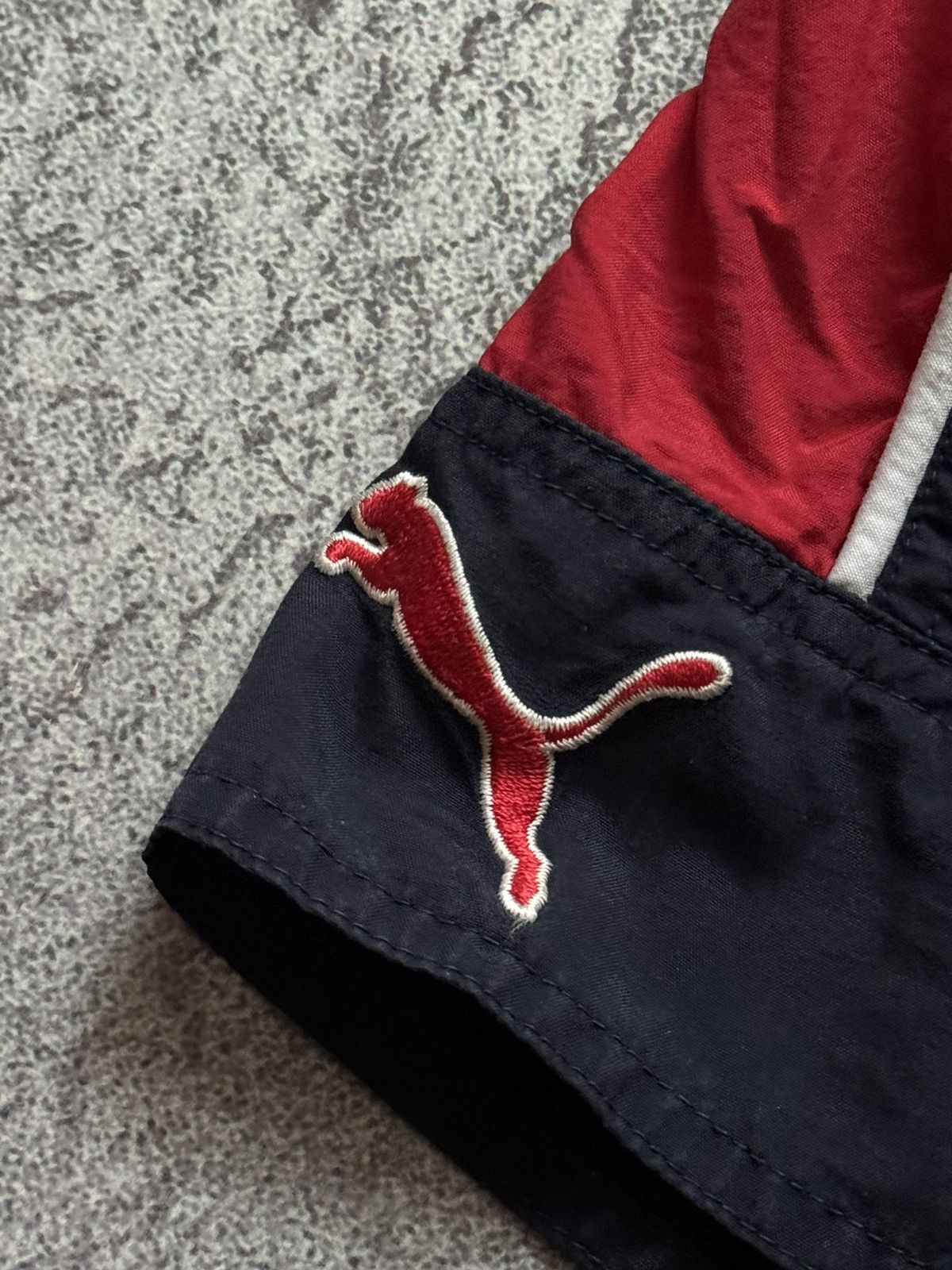 Puma × Vintage Puma M big logo vintage shorts 🩳 Size US 34 / EU 50 - 6 Thumbnail