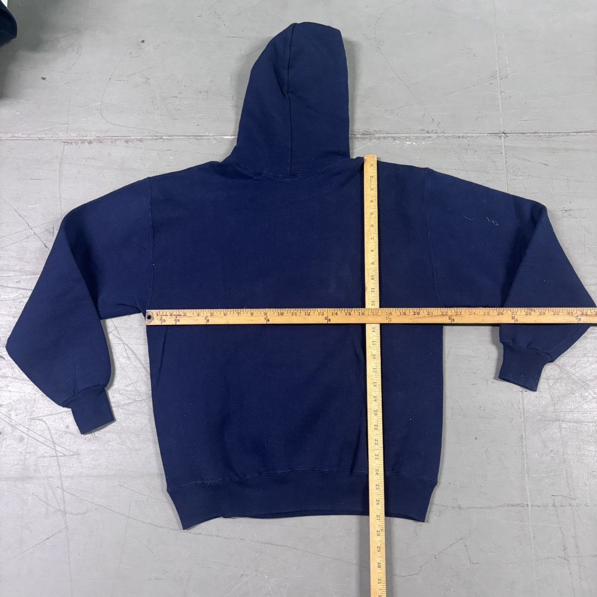 Russell Athletic × Vintage Vintage baggy crop fit navy Russell athletic hoodie Size US XL / EU 56 / 4 - 4 Thumbnail