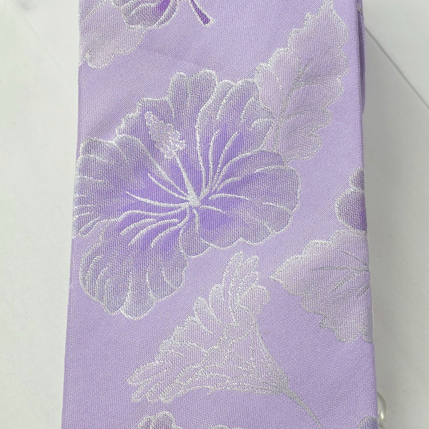 Vintage Paul Fredrick Necktie Men’s Purple 100% Silk Floral Tie Lilac Lavender Tropical Size ONE SIZE - 2 Thumbnail