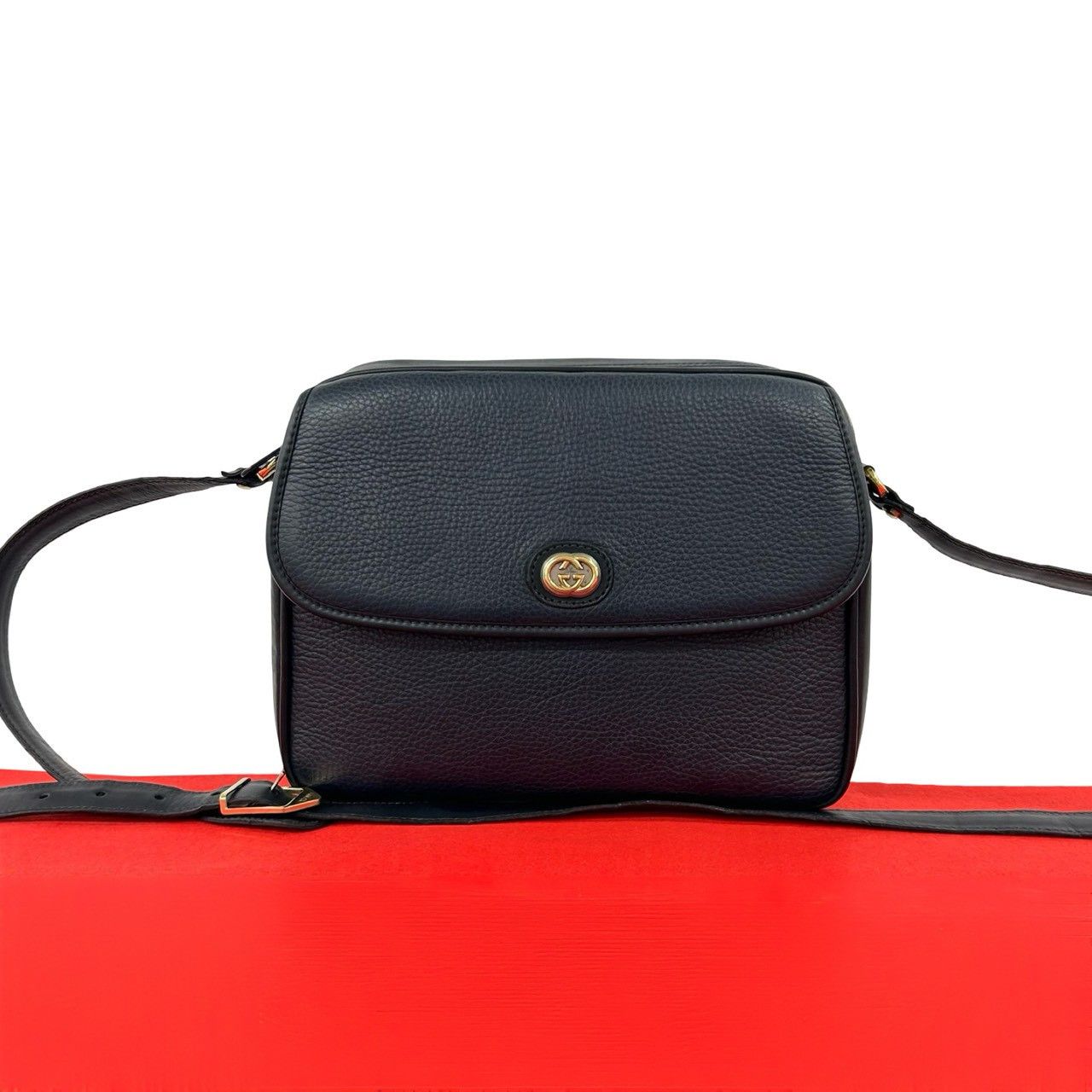 Gucci Gucci Gucci Leather Shoulder Bag Leather Shoulder Bag DUTY FREE for USA Size ONE SIZE - 1 Thumbnail