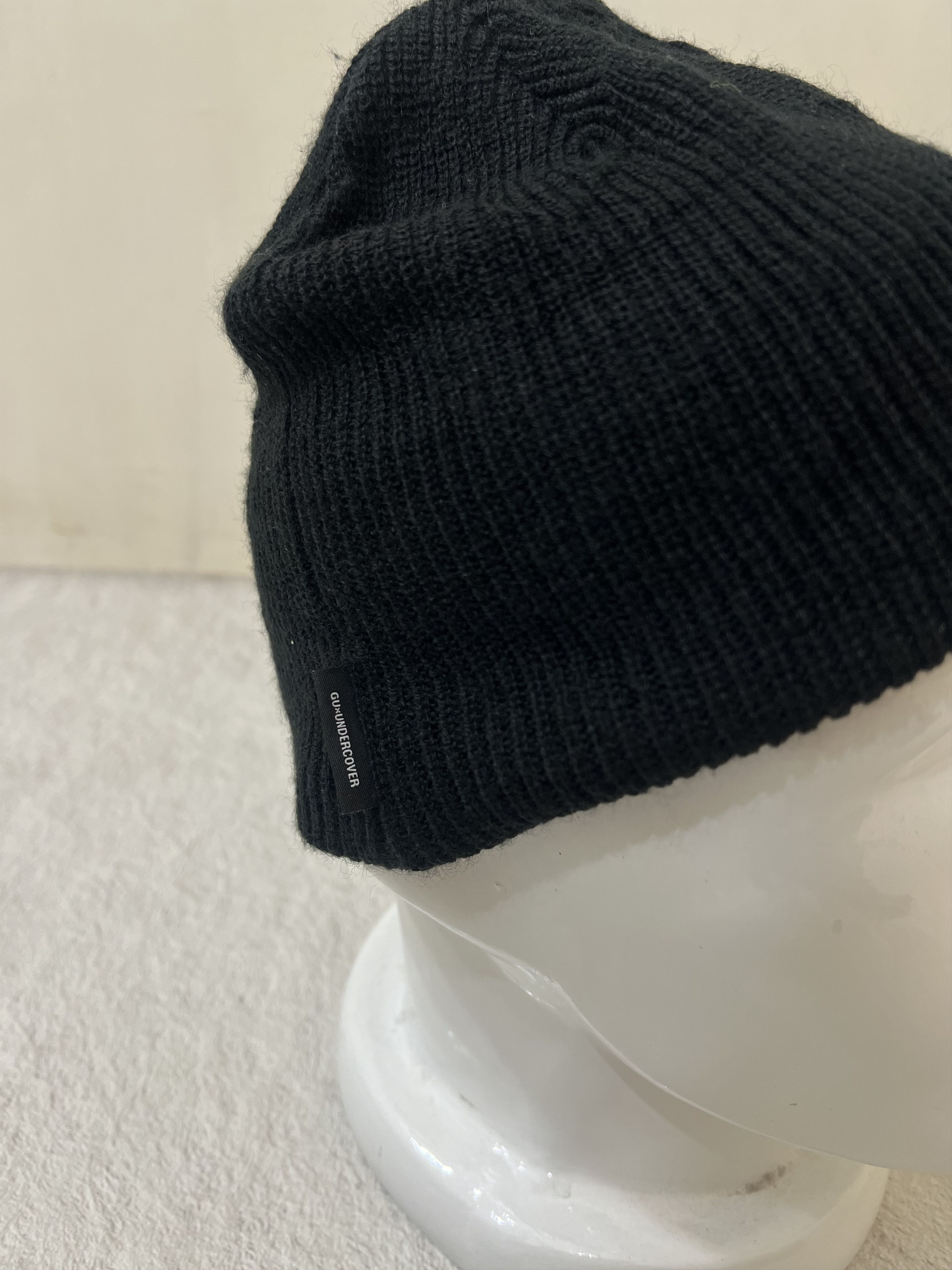 Undercover 2000s Undercover x Gu Japanese Patch Flower Beanie Knit y2k Size ONE SIZE - 4 Thumbnail