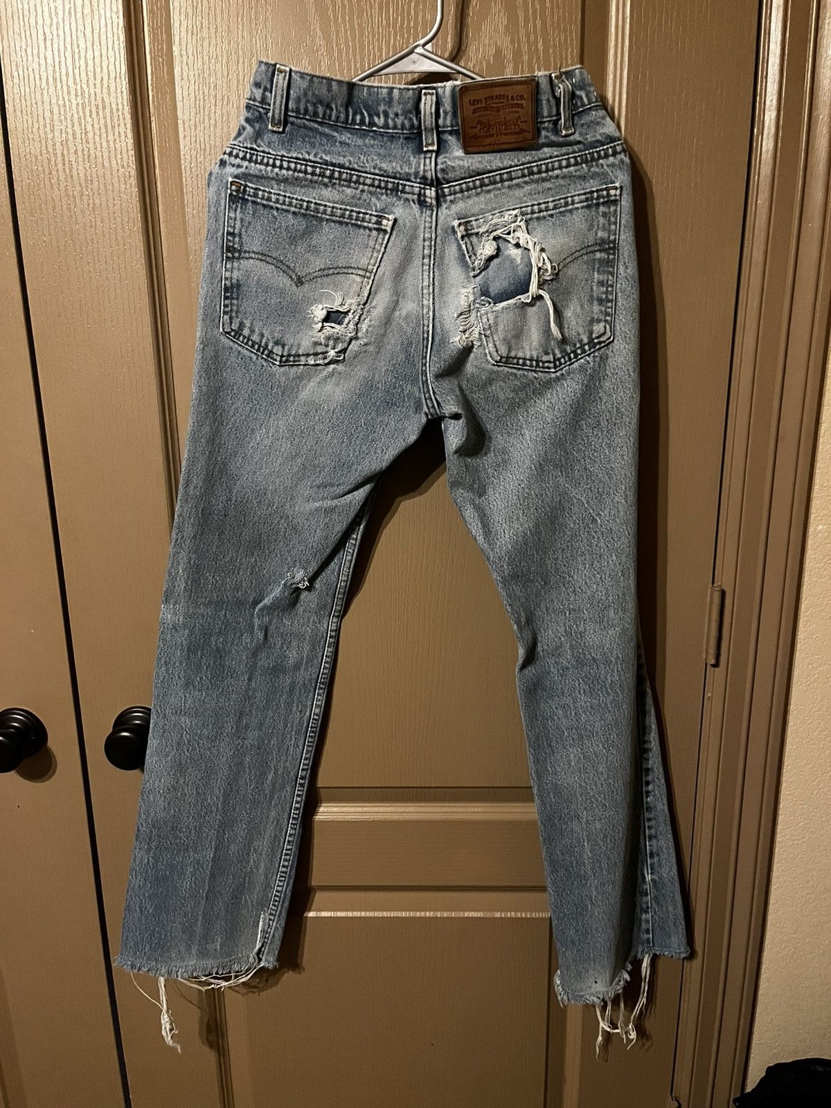 Levi's Levi’s Ripped skinny jeans Size US 30 / EU 46 - 2 Thumbnail
