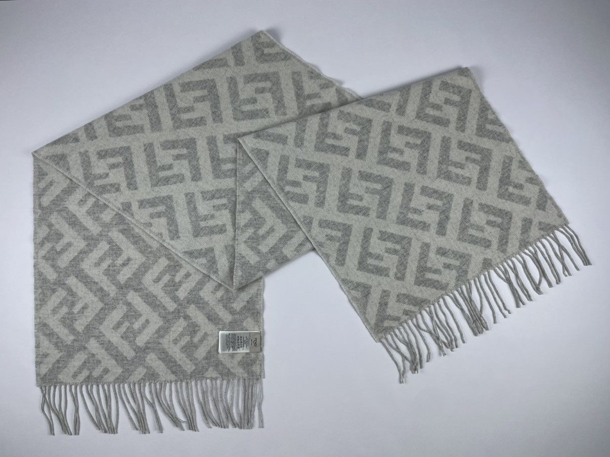 Fendi Fendi Monogram Cashmere Scarf Size ONE SIZE - 5 Thumbnail