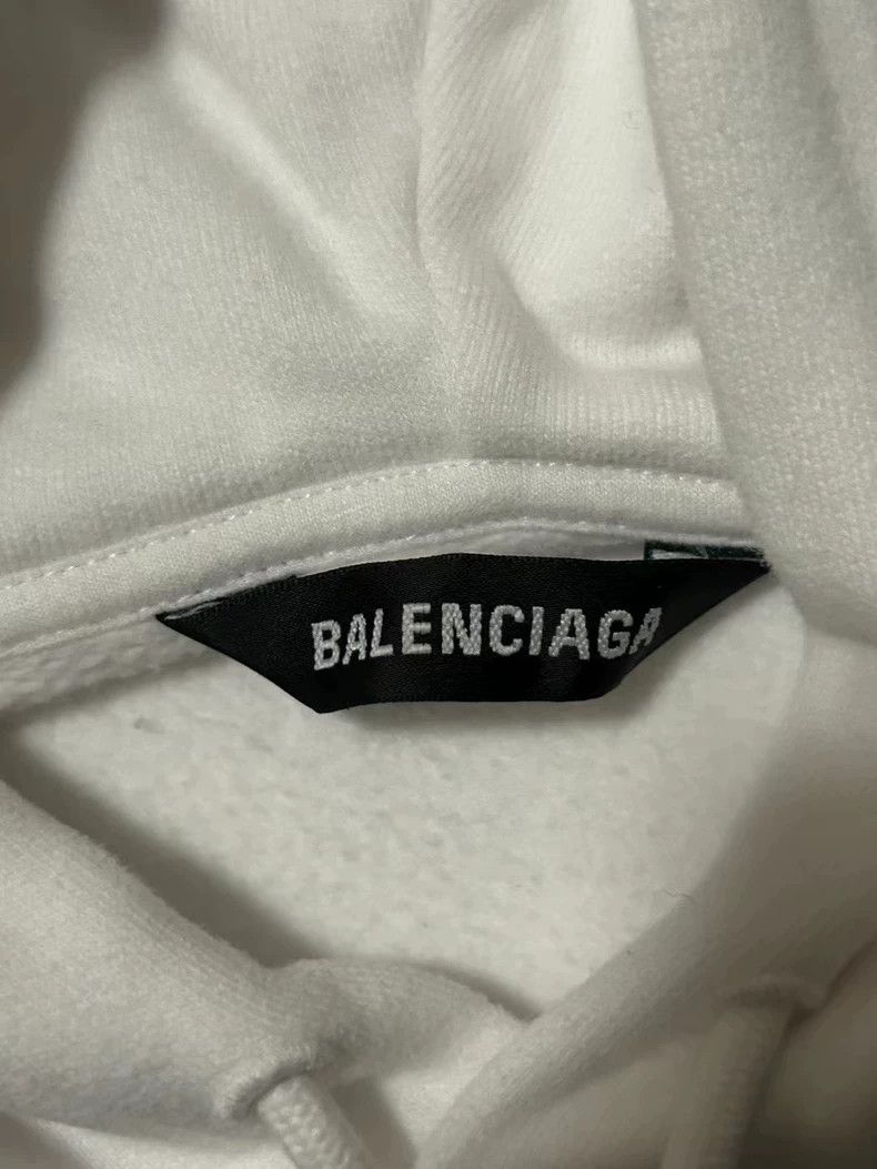 Balenciaga Balenciaga Sweater white letter small logo long sleeve hoo Size US L / EU 52-54 / 3 - 3 Thumbnail