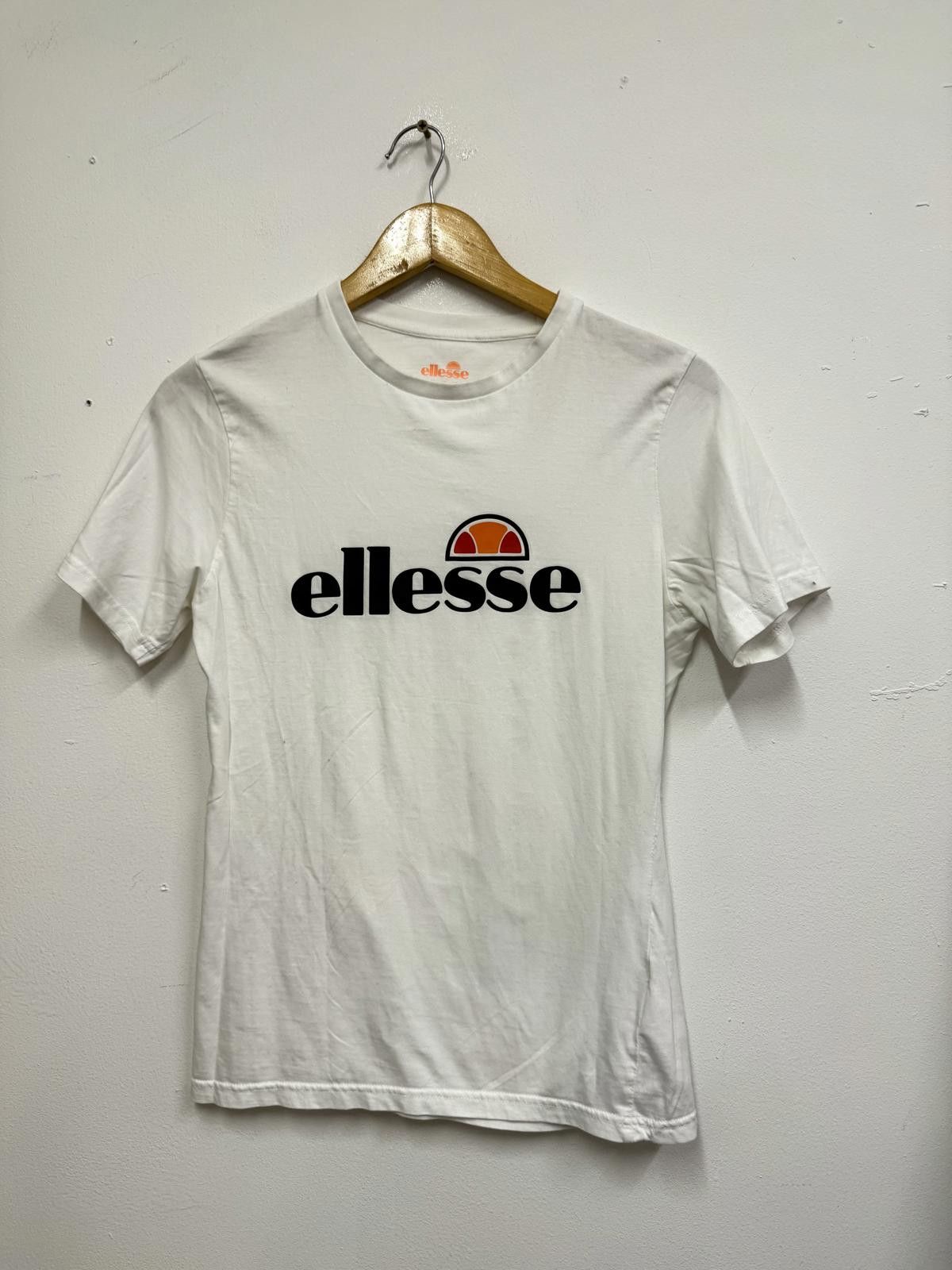 Ellesse ellesse White Logo T-Shirt Size UK 12 Size M / US 6-8 / IT 42-44 - 1 Thumbnail