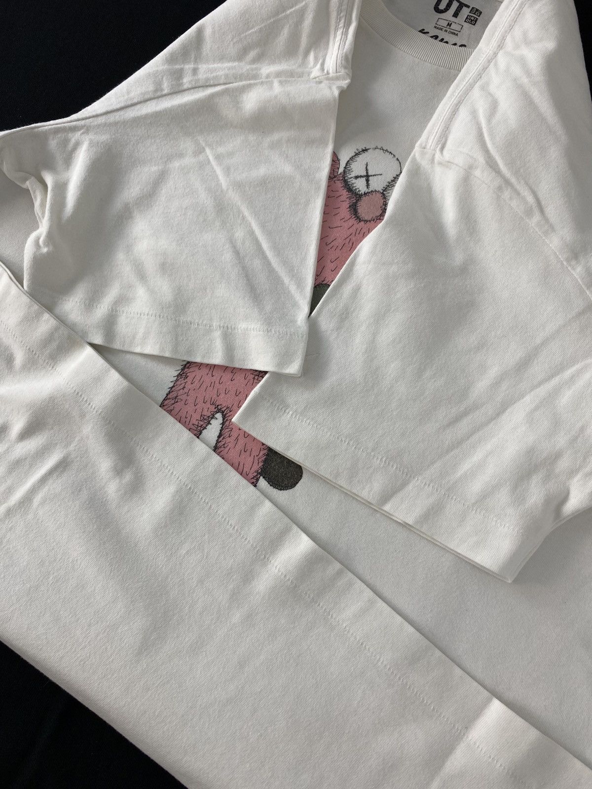 Kaws Hype Kaws Pink BFF Short Sleeve Roundneck Printed Tee Size US M / EU 48-50 / 2 - 6 Thumbnail