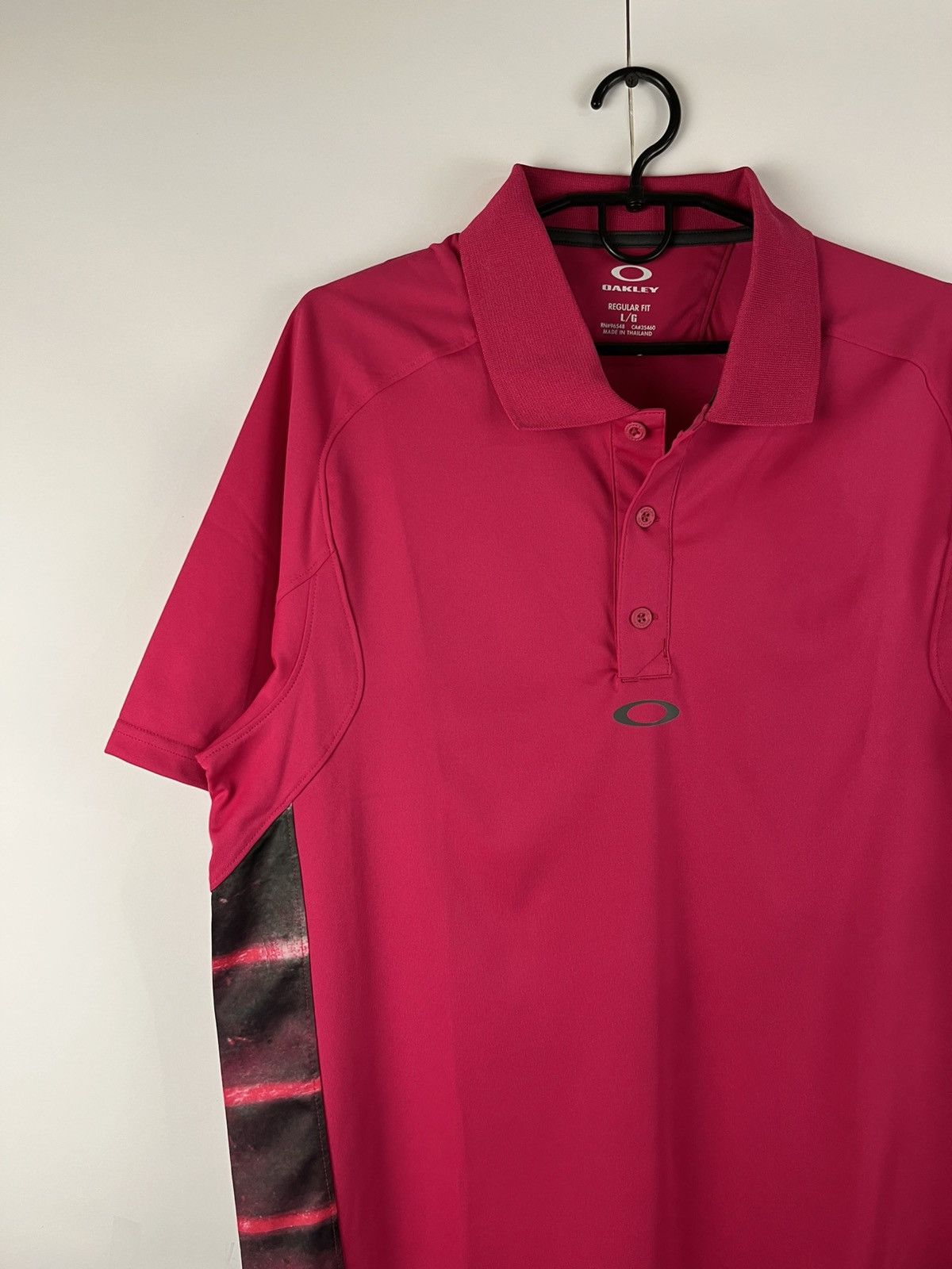 Oakley Oakley Aero Hydrolix Center Logo Hype Polo Size US L / EU 52-54 / 3 - 2 Thumbnail