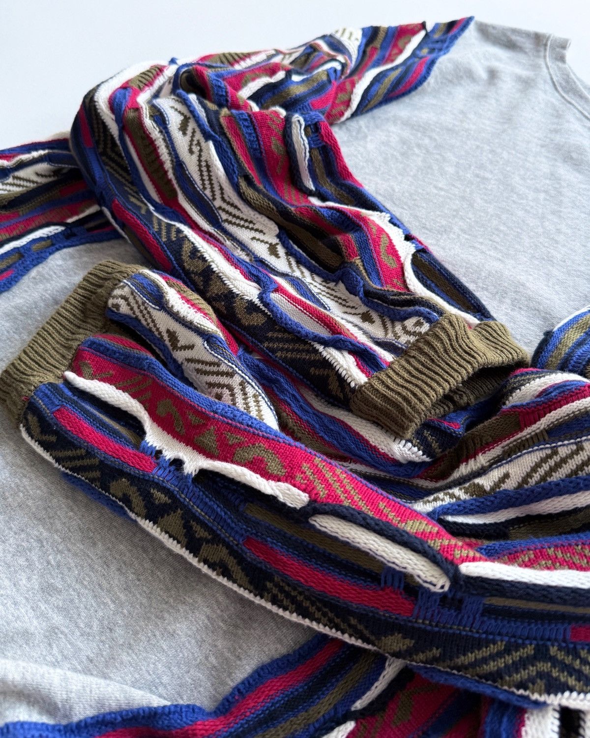 Japanese Brand ANTIQUA COOGI KNIT DOCKING PULLOVER SWEAT Size US XL / EU 56 / 4 - 10 Thumbnail