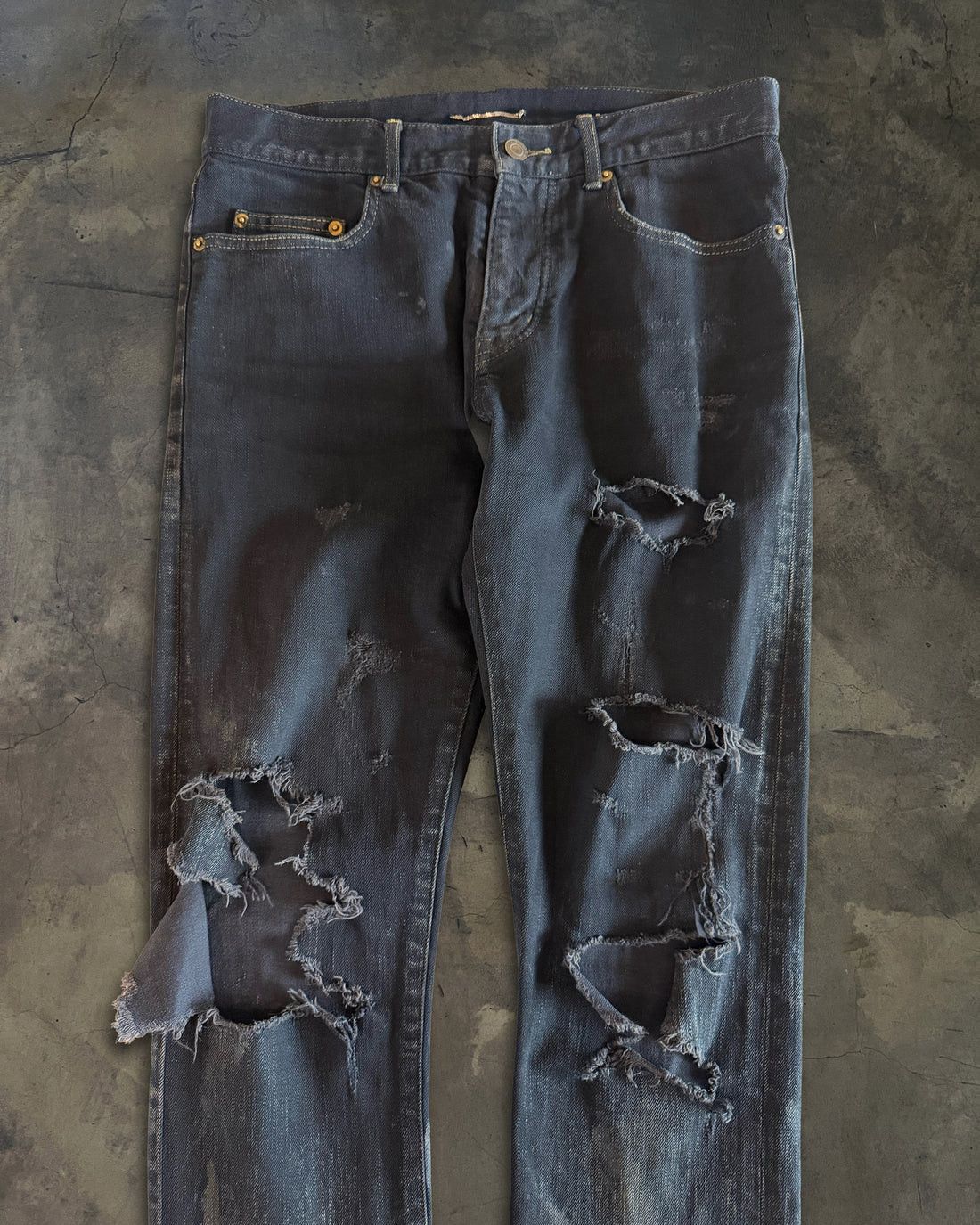 Saint Laurent Paris SAINT LAURENT FW2014 RUNWAY OIL STAIN JEANS Size US 30 / EU 46 - 2 Thumbnail